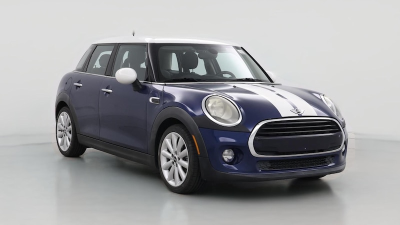 2016 MINI Cooper Hardtop  Hero Image