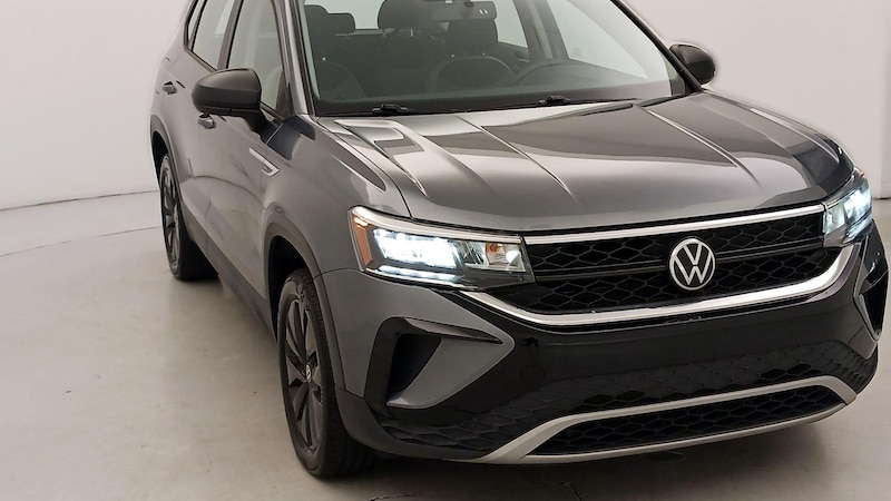 2022 Volkswagen Taos S Hero Image