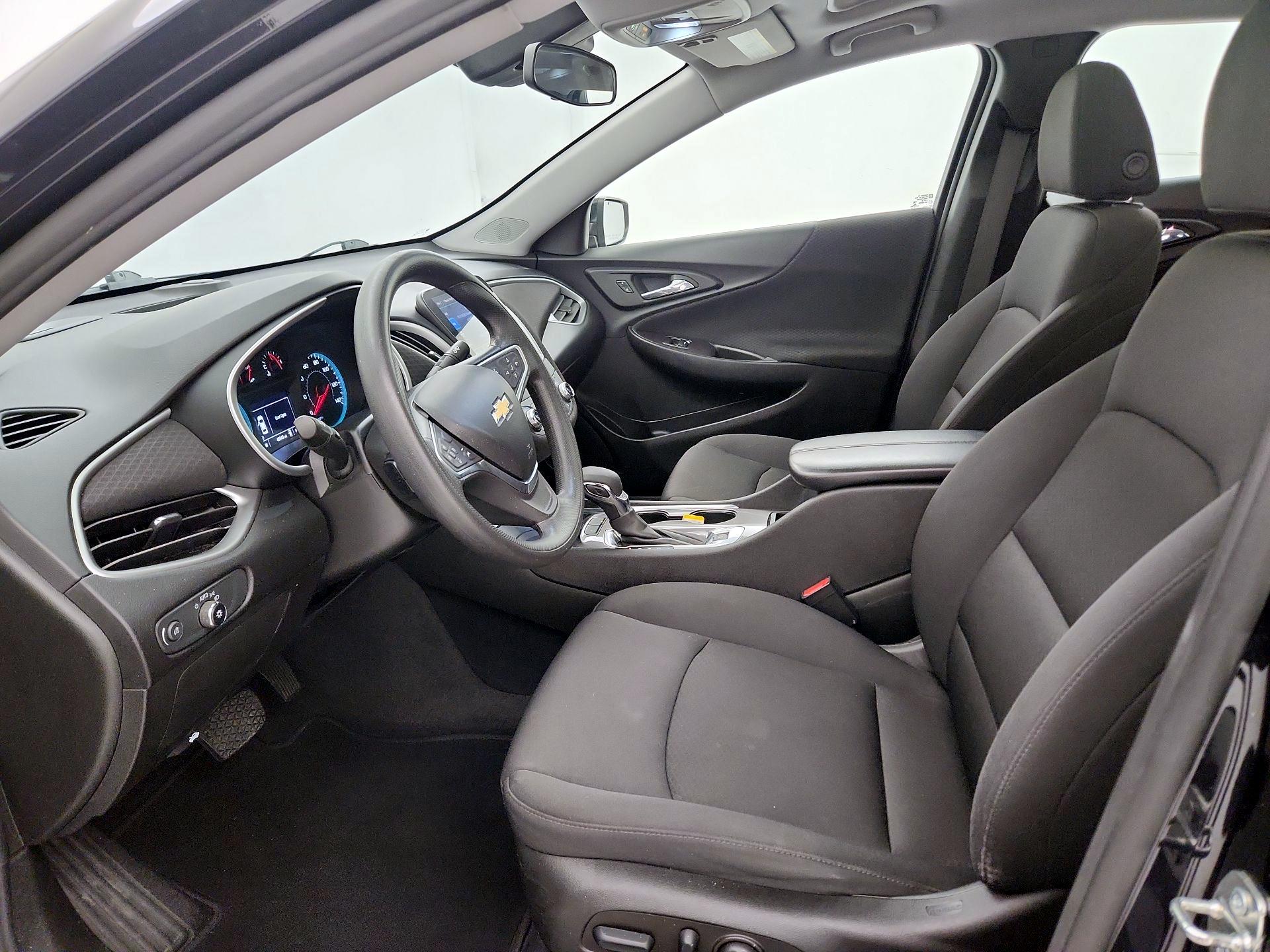 Thumbnail: 2023 Chevrolet Malibu - 11