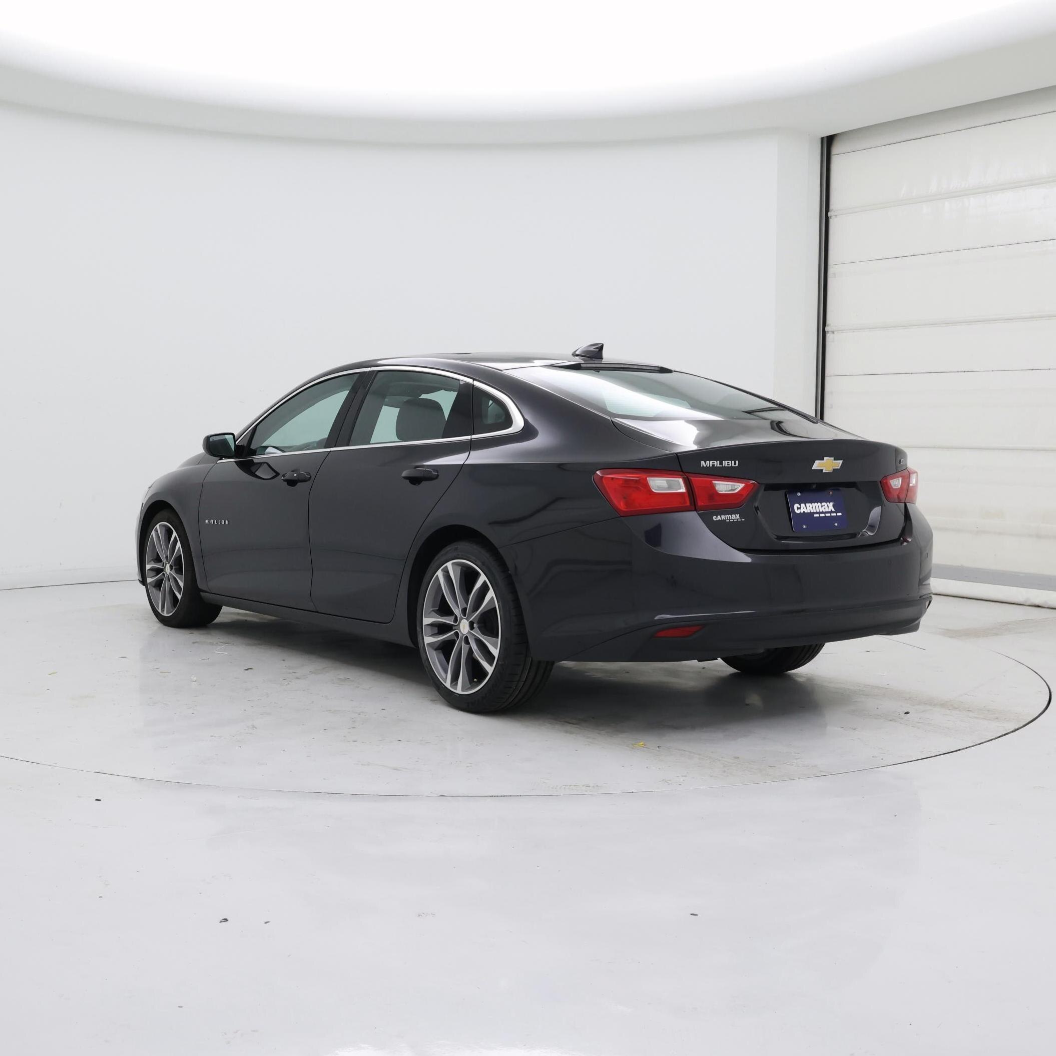Thumbnail: 2023 Chevrolet Malibu - 2