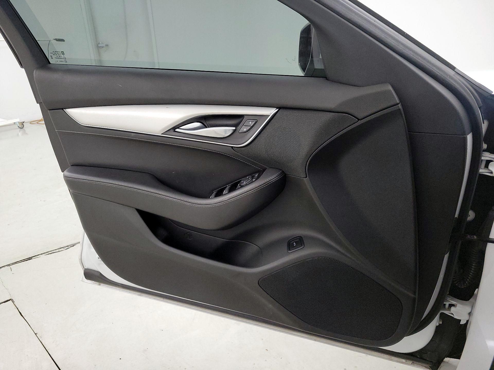 Thumbnail: 2021 Cadillac CT5 - 12