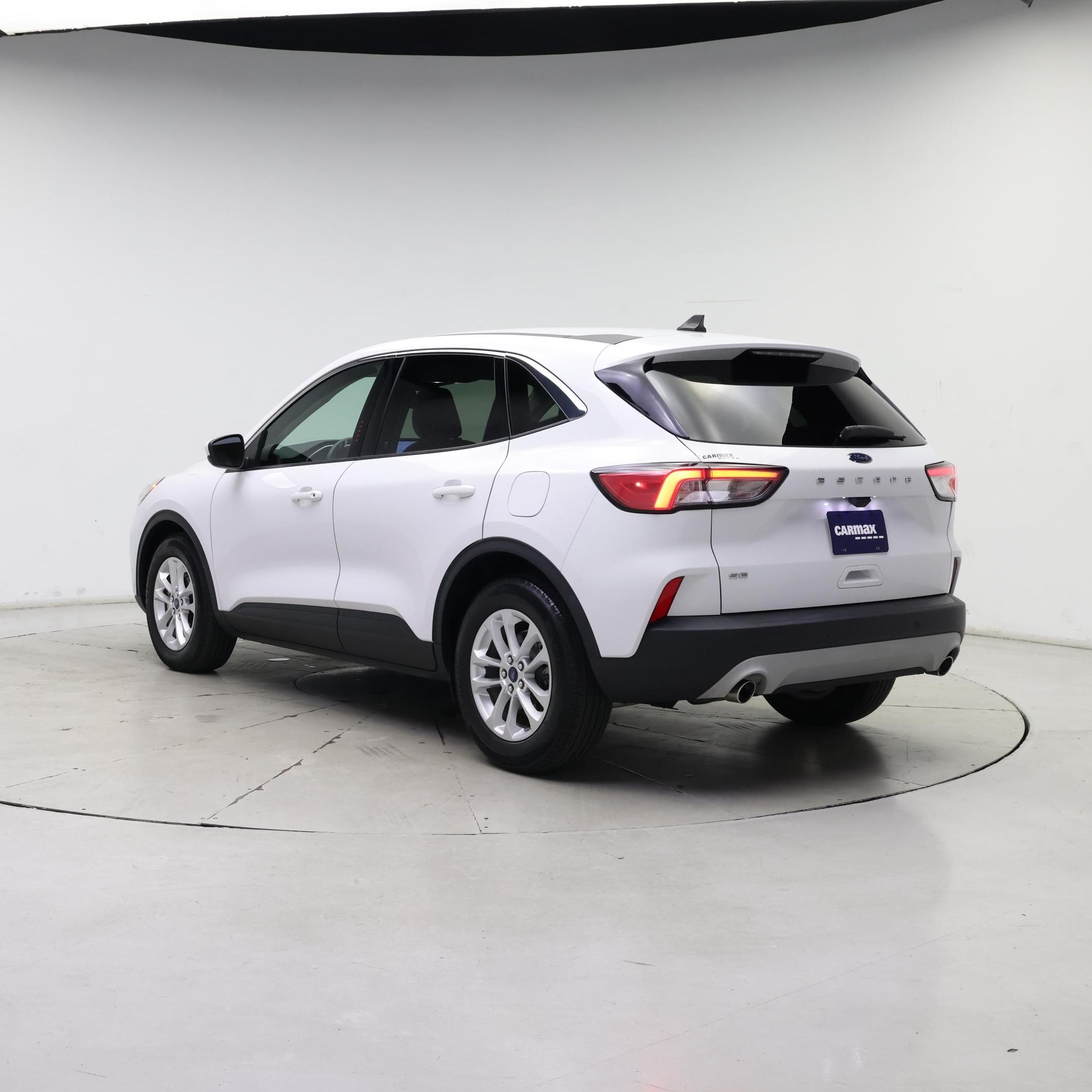 Thumbnail: 2020 Ford Escape - 2