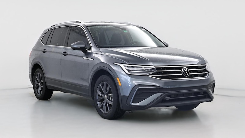 2022 Volkswagen Tiguan SE Hero Image