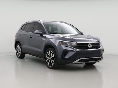 Gray 2022 Volkswagen Taos SE