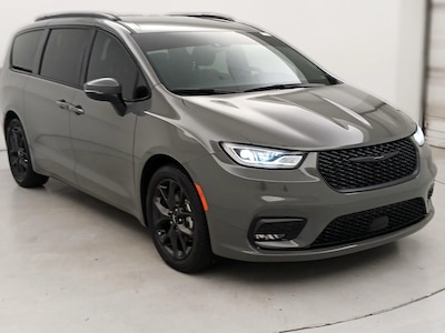 2023 Chrysler Pacifica Touring L -
                Gainesville, FL