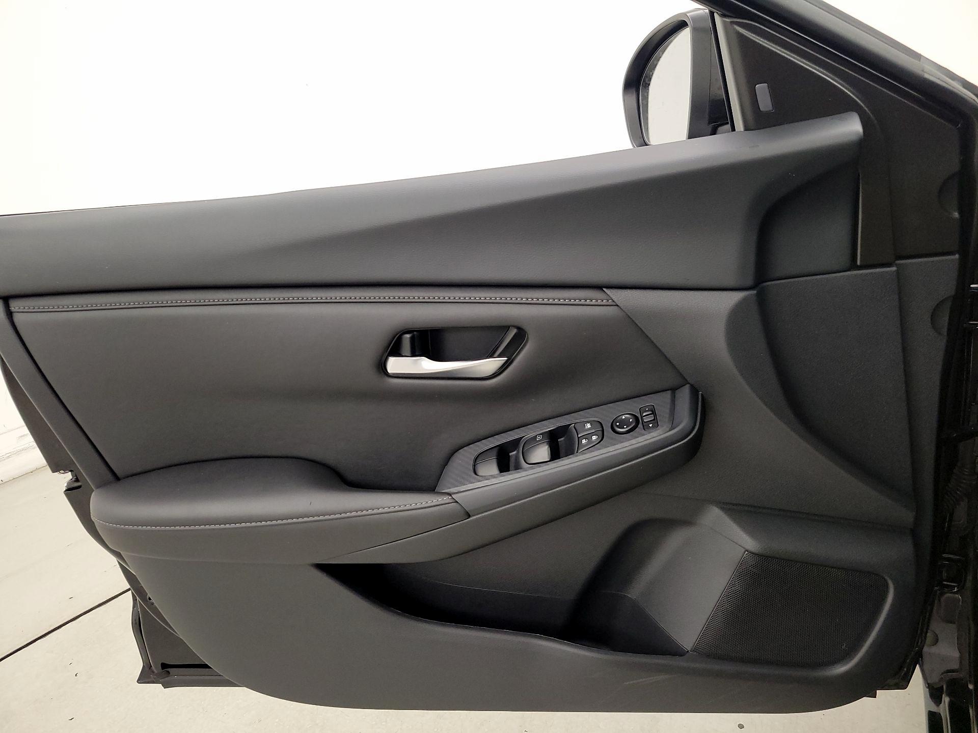 Thumbnail: 2024 Nissan Sentra - 12