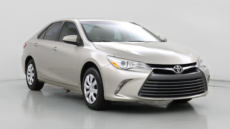 2017 Toyota Camry SE Hero Image
