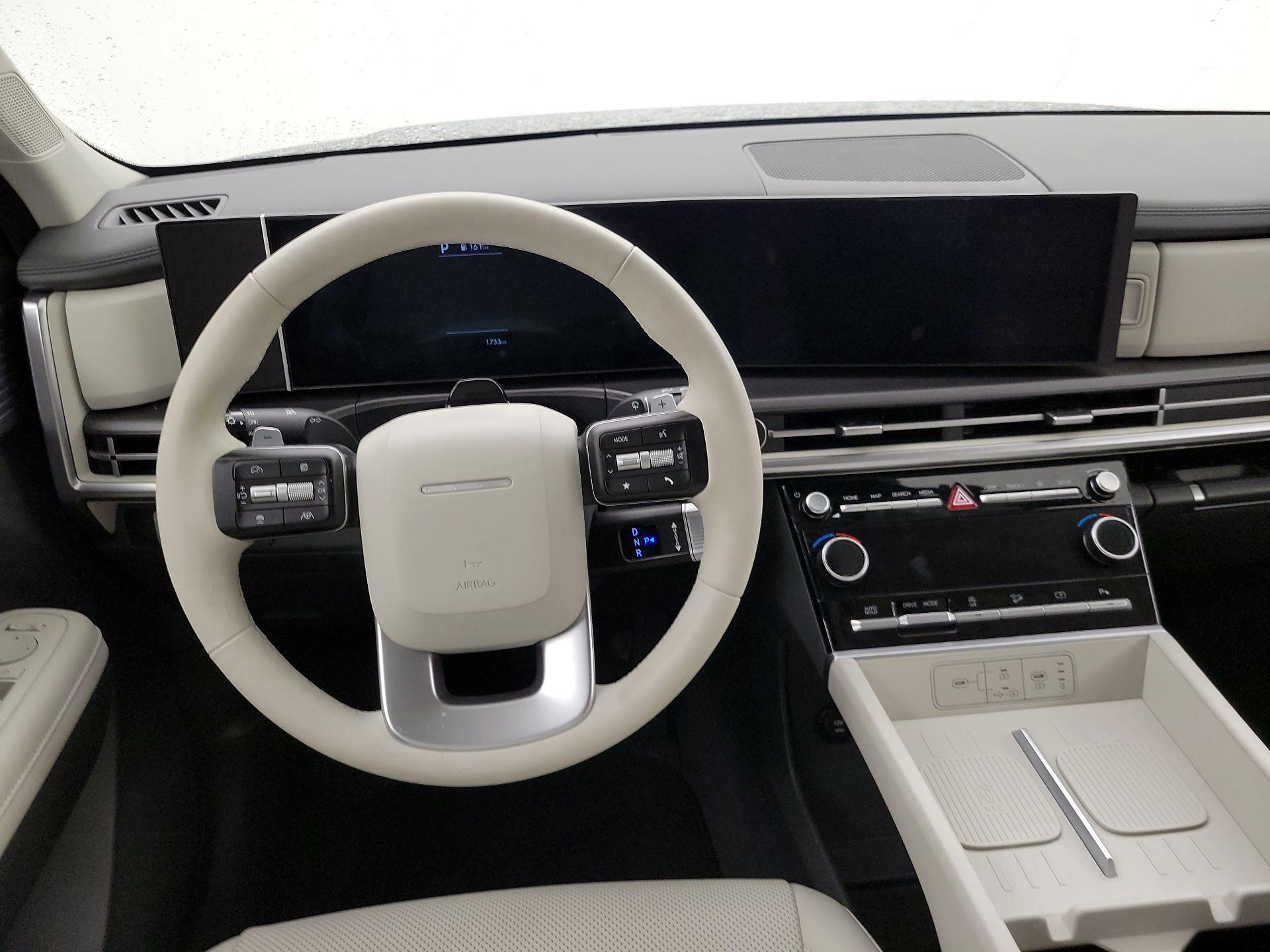 Thumbnail: 2024 Hyundai Santa Fe - 10