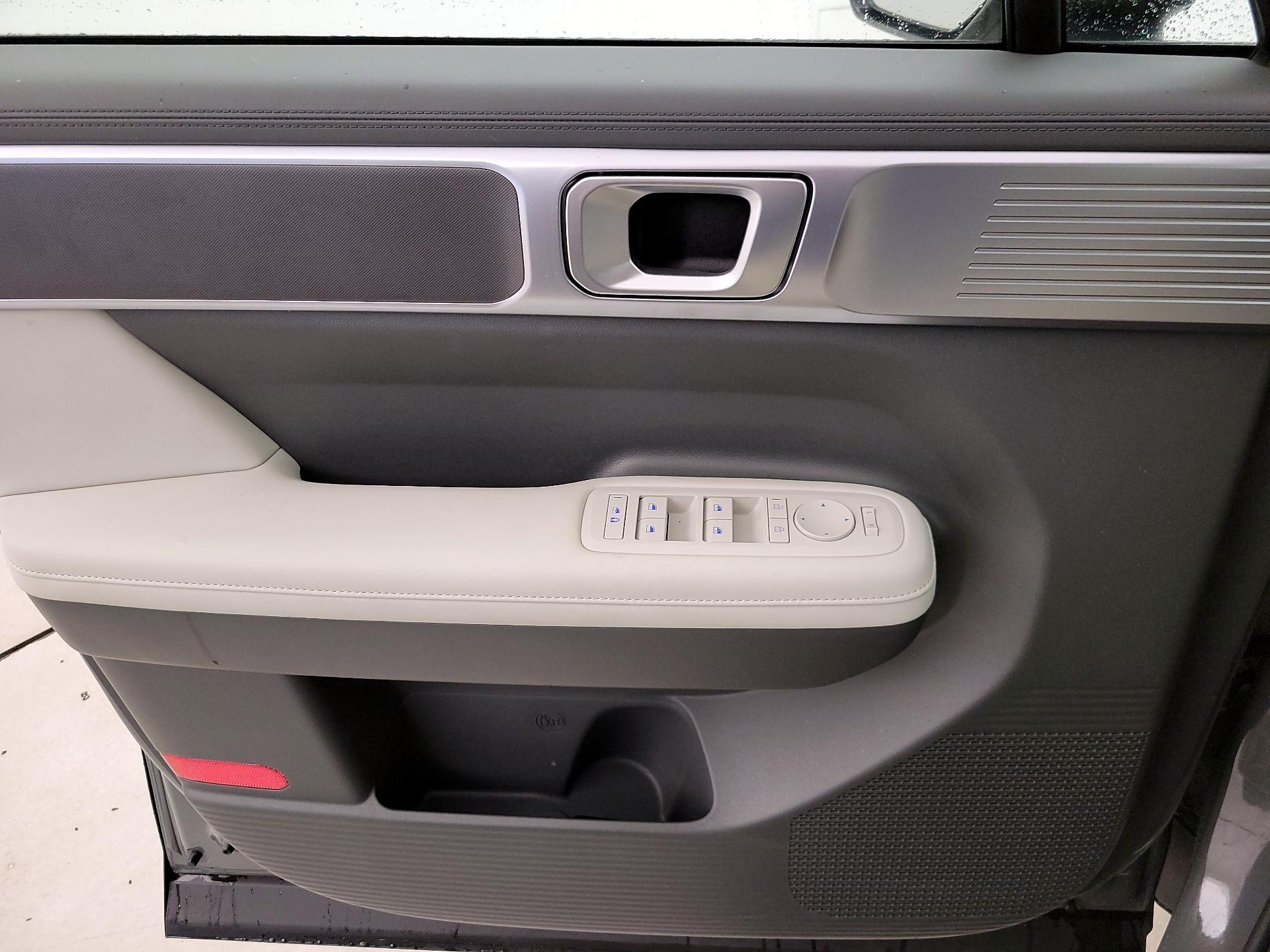 Thumbnail: 2024 Hyundai Santa Fe - 12