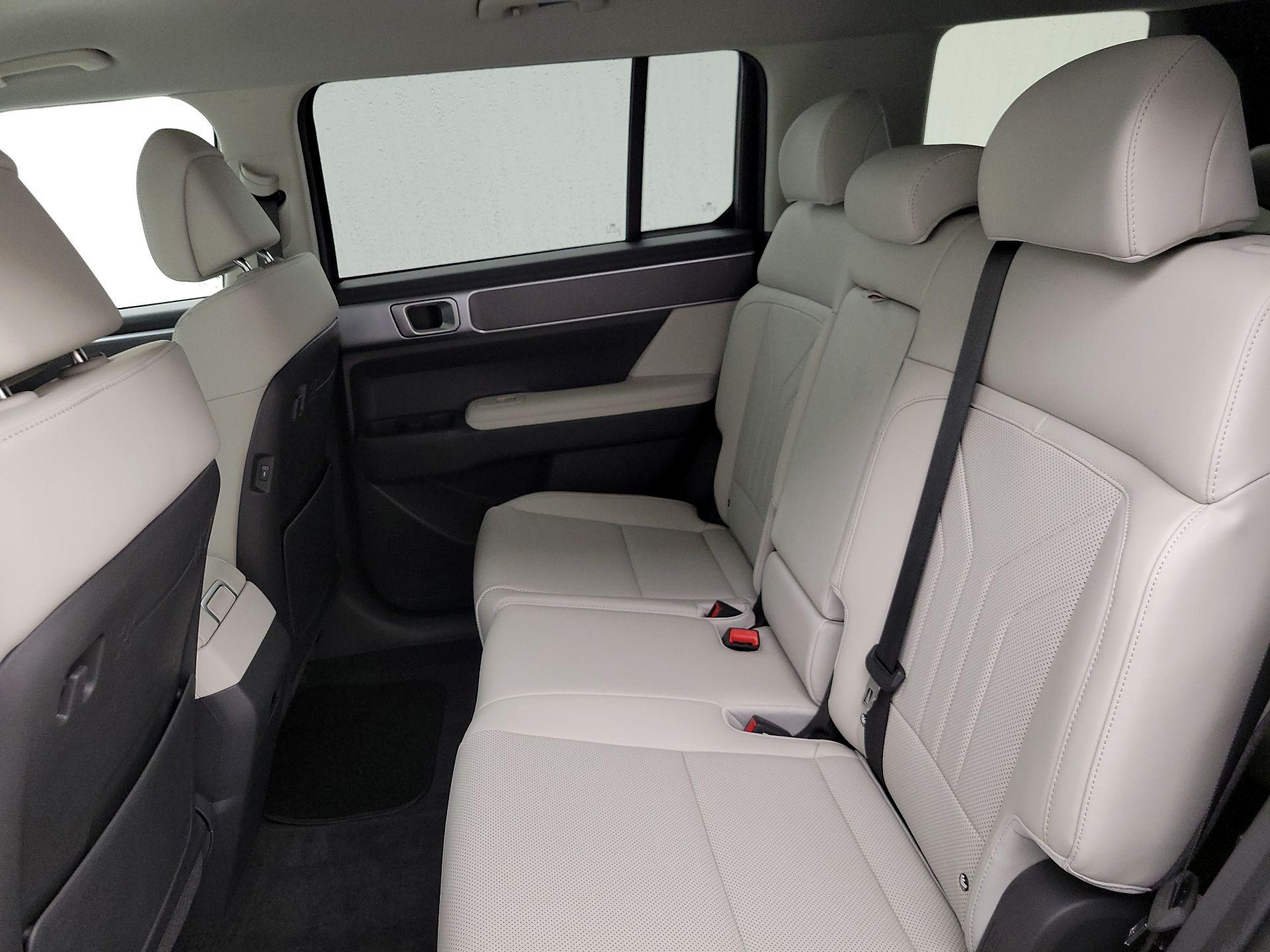 Thumbnail: 2024 Hyundai Santa Fe - 19