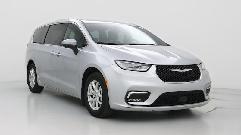 2023 Chrysler Pacifica Touring Hero Image