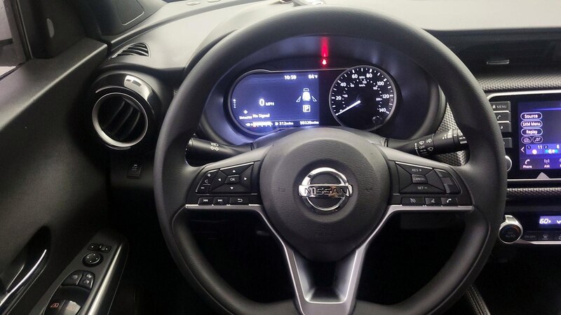 2018 Nissan Kicks SV 10