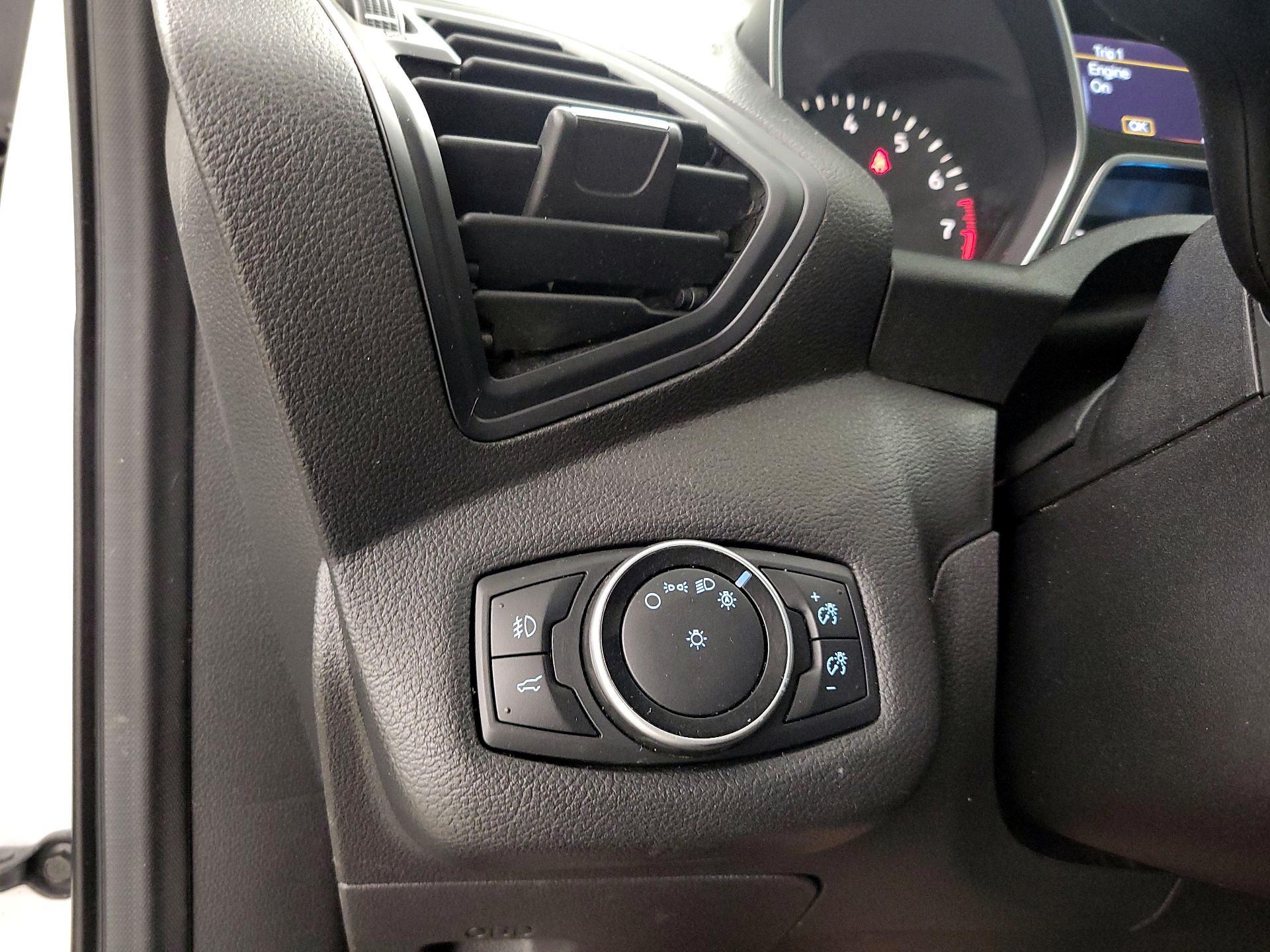 Thumbnail: 2017 Ford Escape - 11
