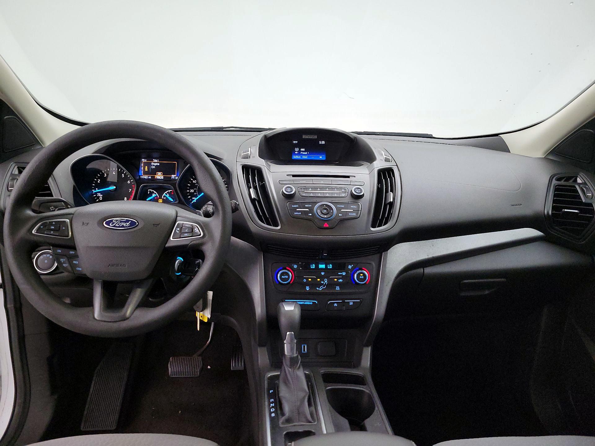 Thumbnail: 2017 Ford Escape - 8