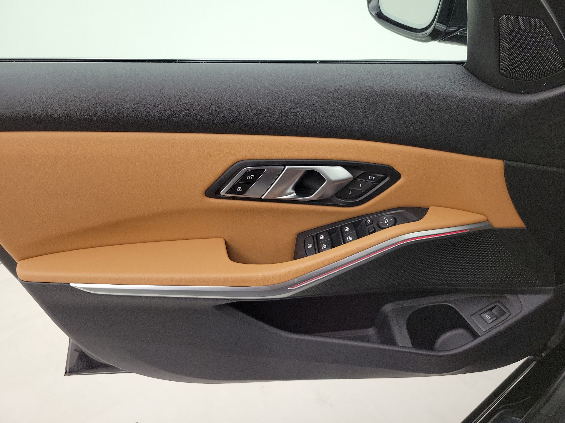 Thumbnail: 2022 BMW 3 Series - 12