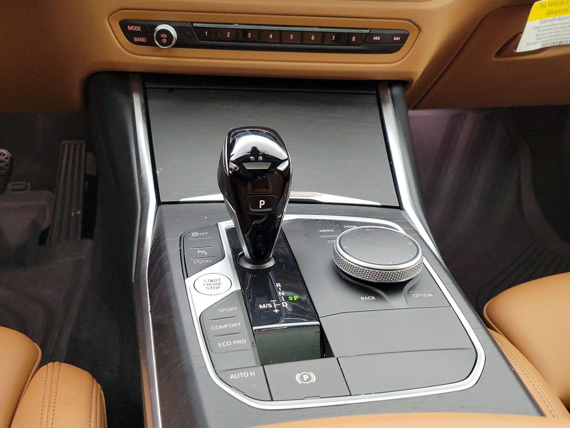 Thumbnail: 2022 BMW 3 Series - 18