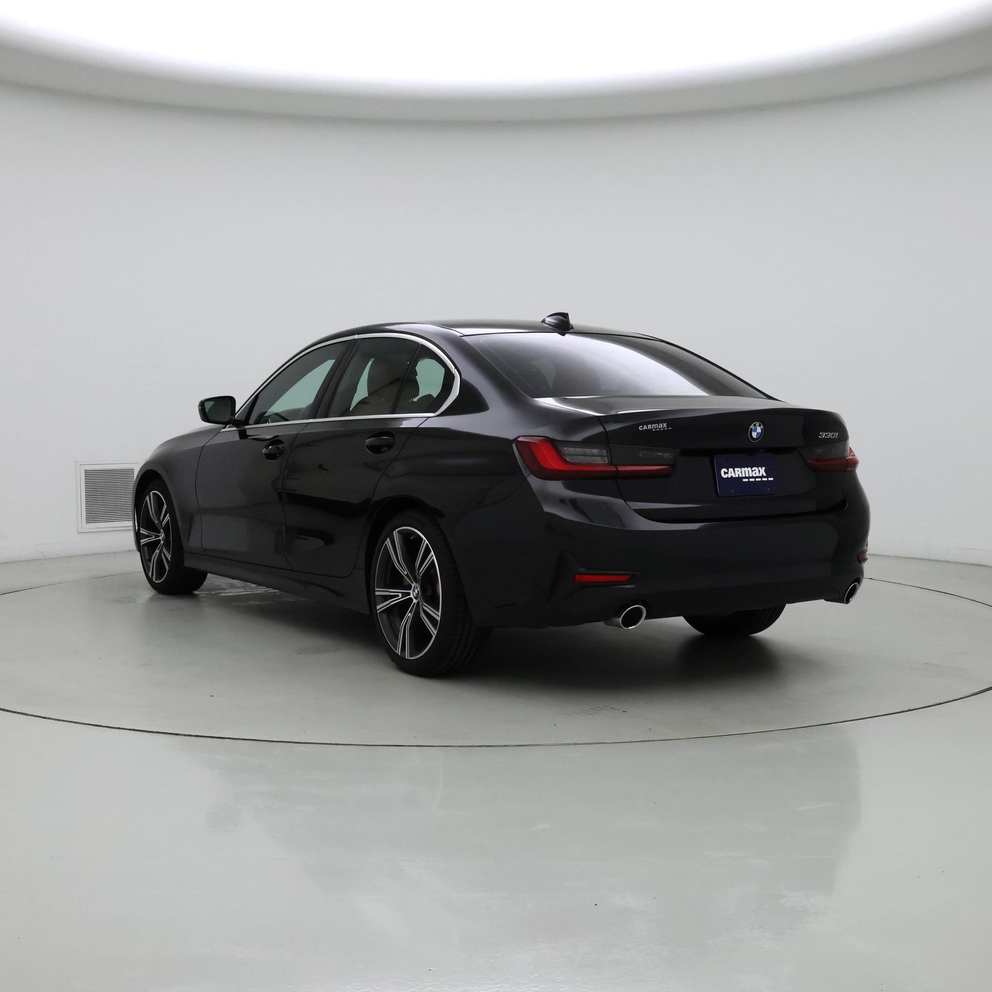 Thumbnail: 2022 BMW 3 Series - 2