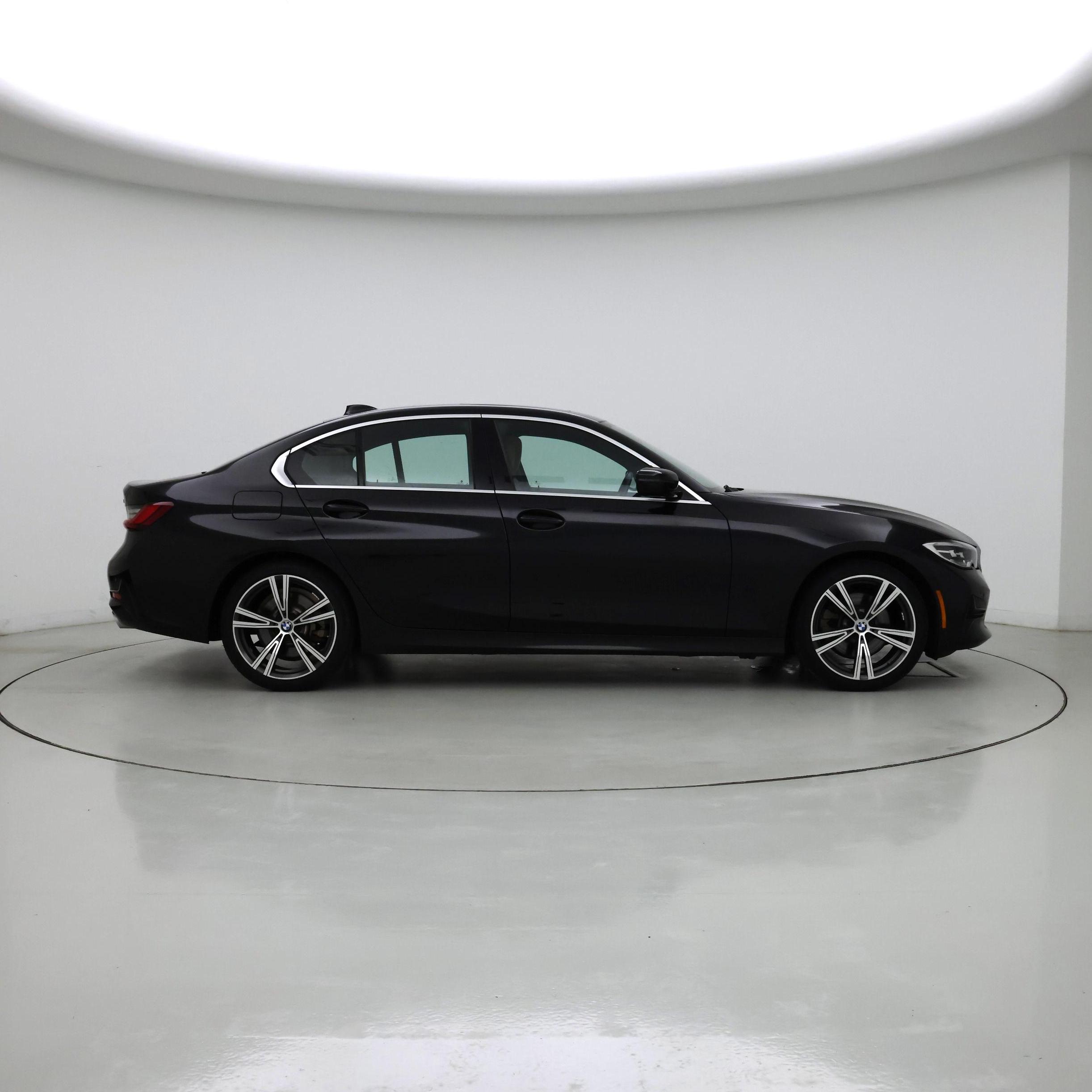 Thumbnail: 2022 BMW 3 Series - 7