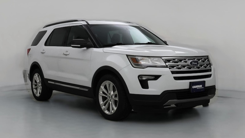 2019 Ford Explorer XLT Hero Image