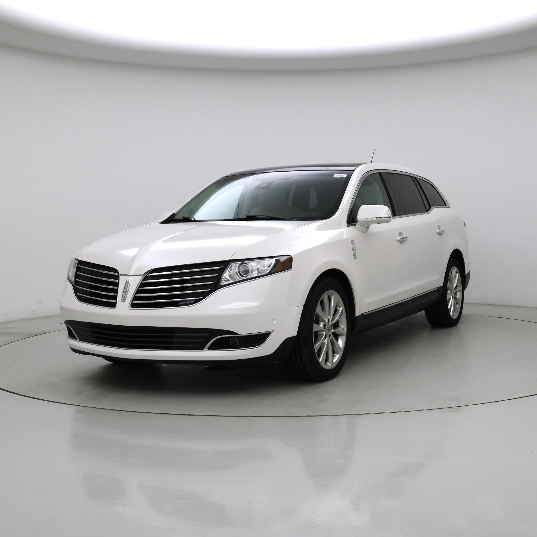 Thumbnail: 2019 Lincoln MKT - 4