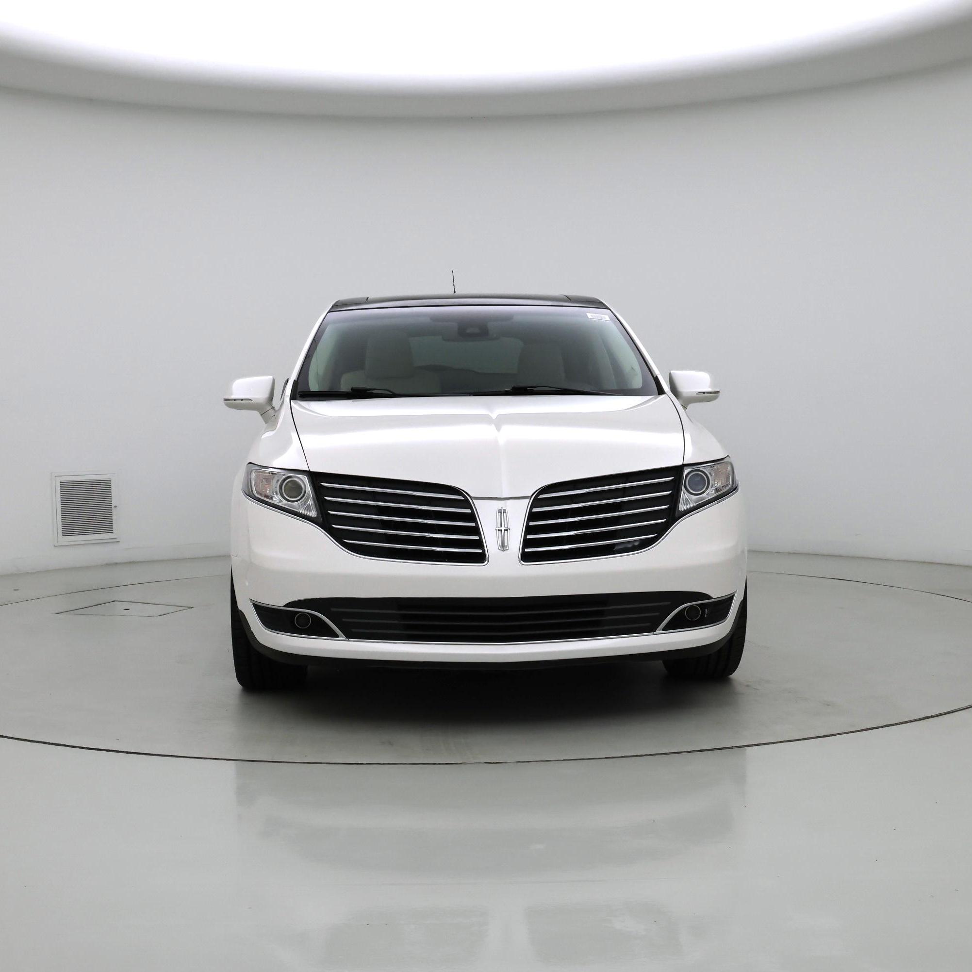 Thumbnail: 2019 Lincoln MKT - 5