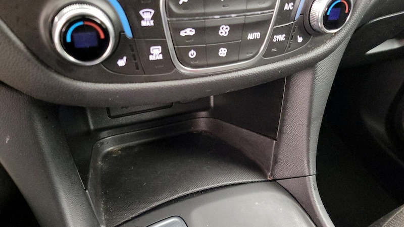 2020 Chevrolet Equinox LT 16
