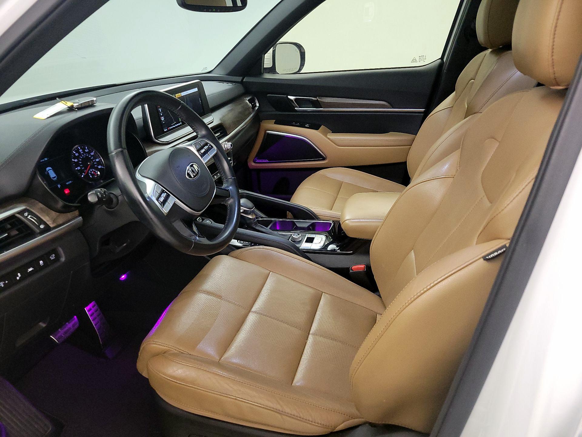 Thumbnail: 2020 Kia Telluride - 11