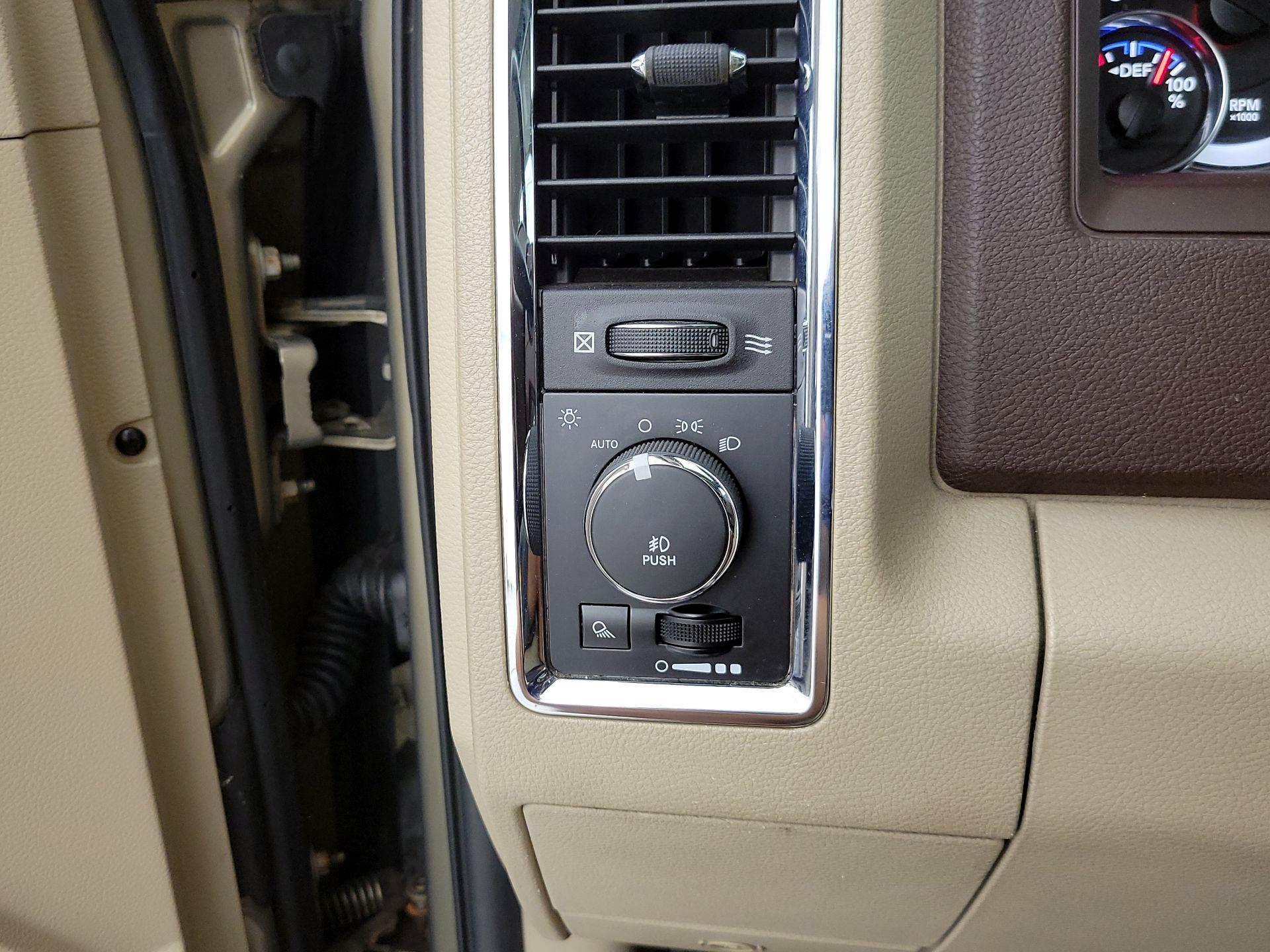 Thumbnail: 2014 RAM 1500 - 13