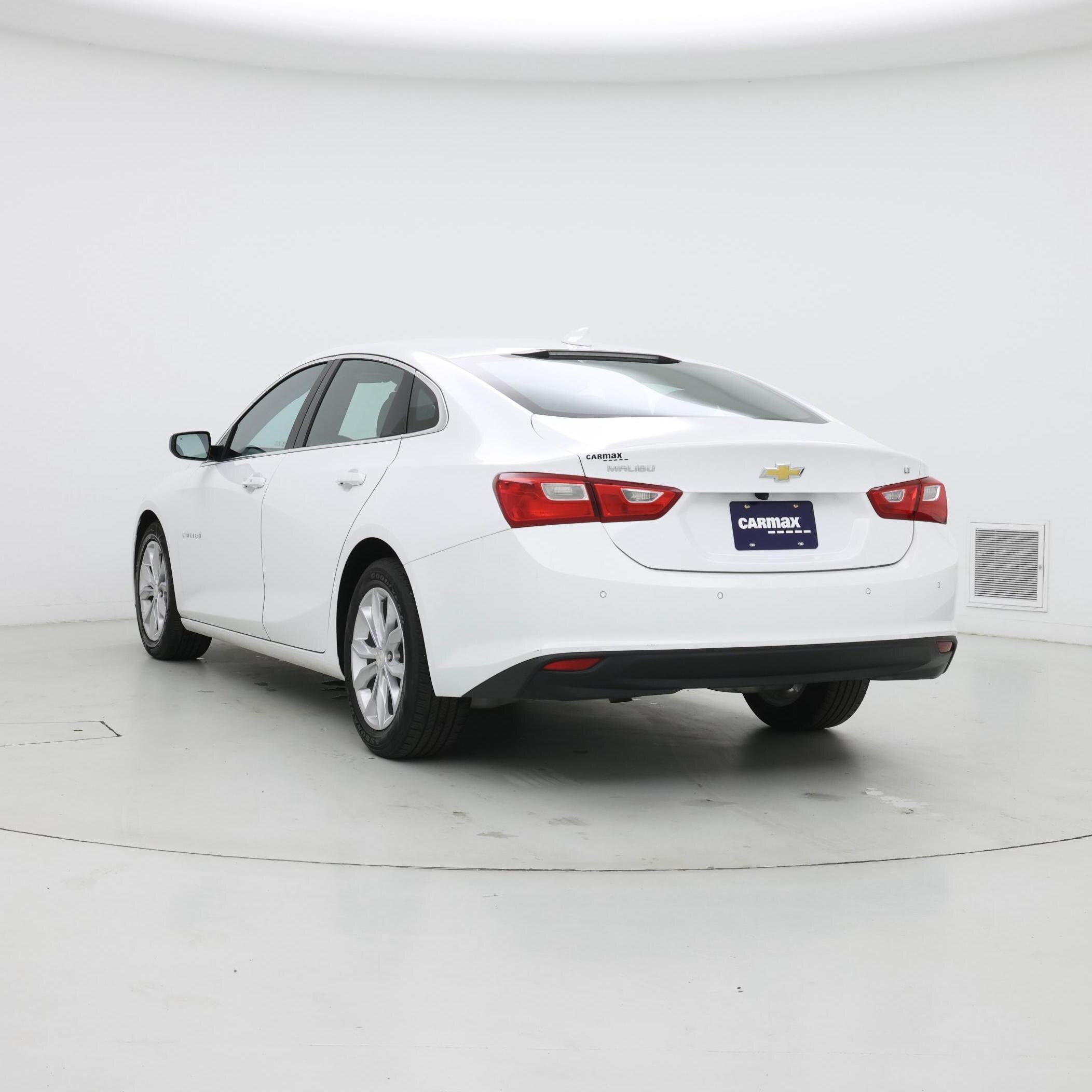 Thumbnail: 2023 Chevrolet Malibu - 2