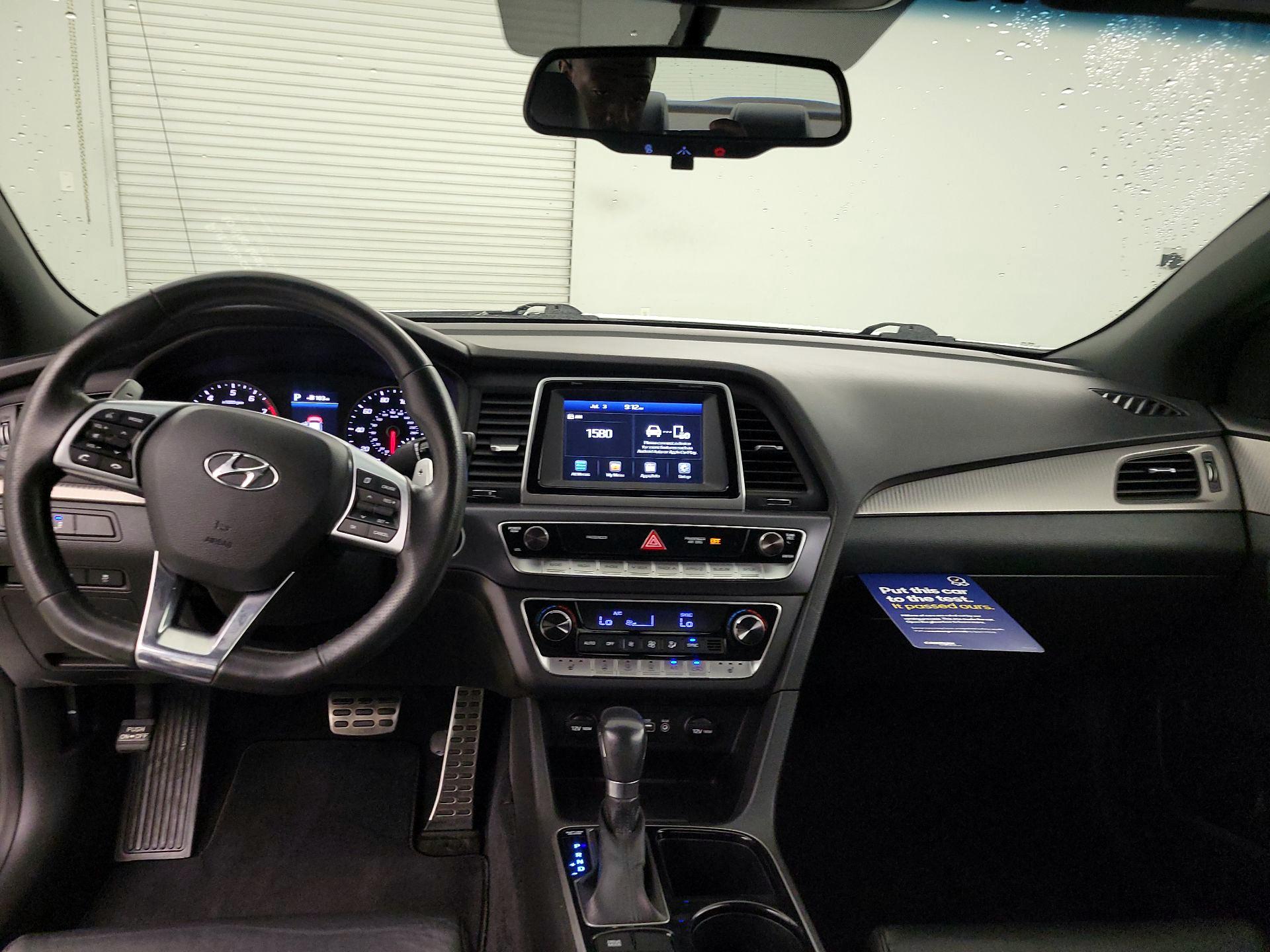 Thumbnail: 2018 Hyundai Sonata - 9