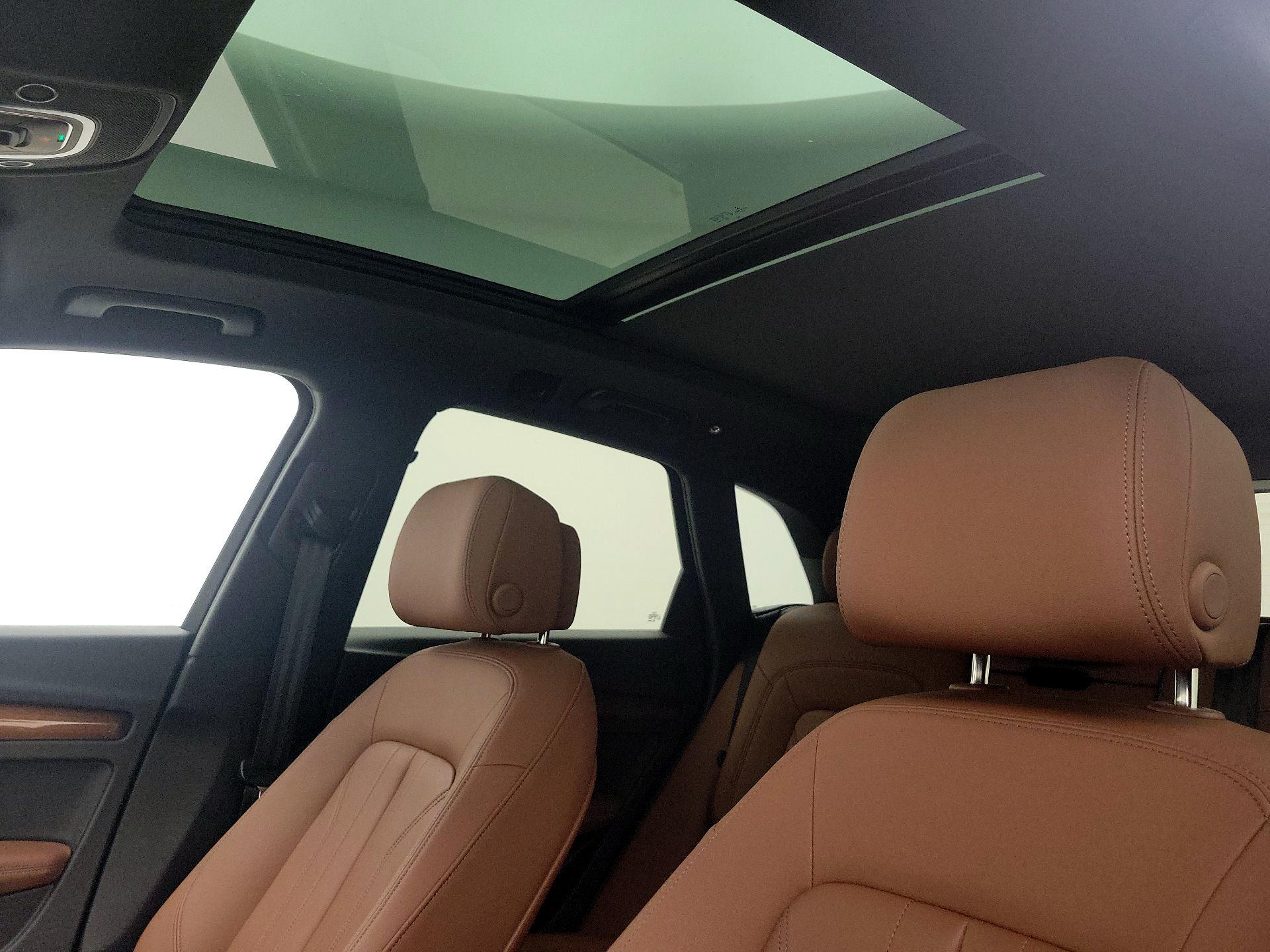 Thumbnail: 2023 Audi Q5 - 20