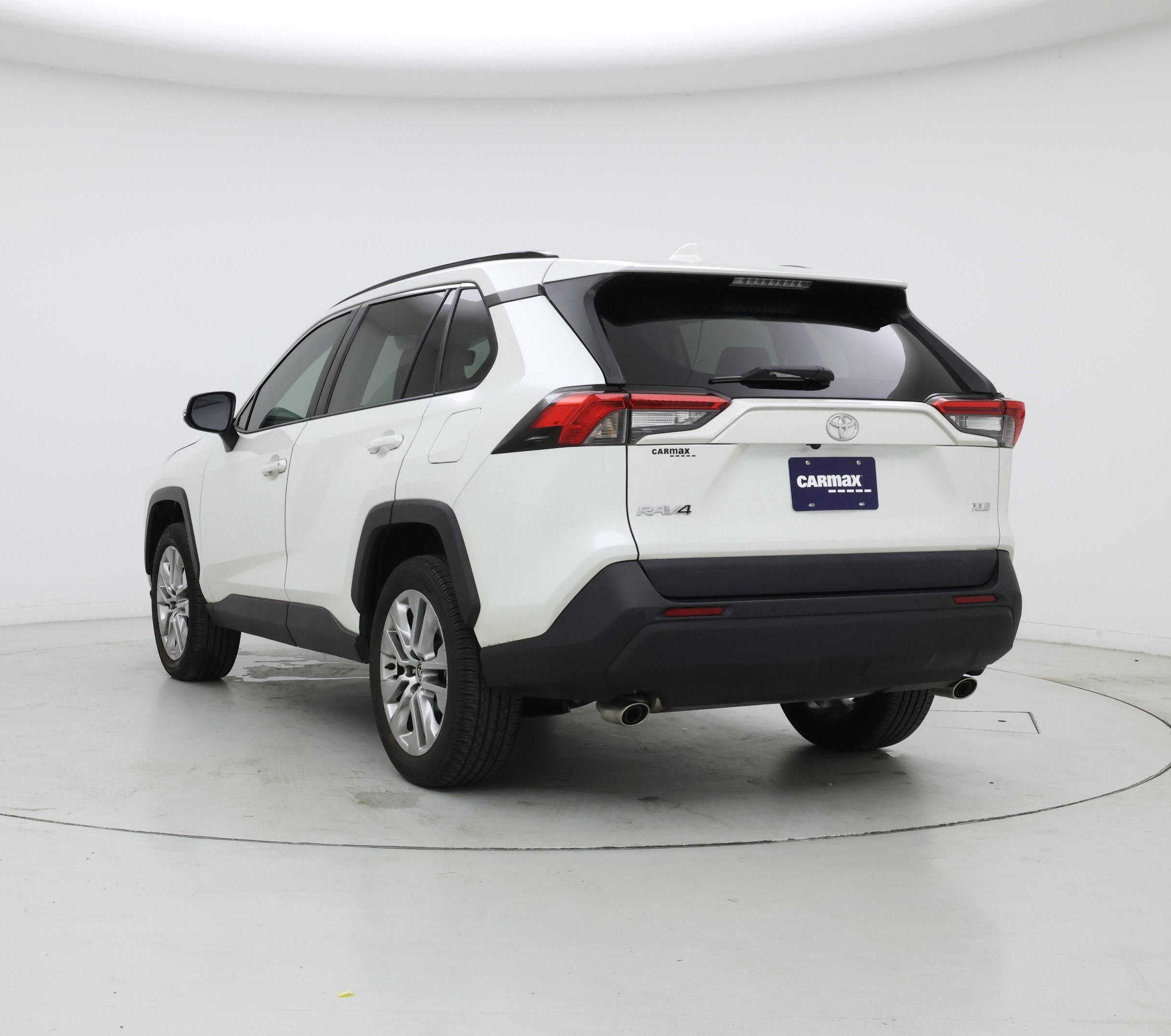 Thumbnail: 2021 Toyota RAV4 - 2