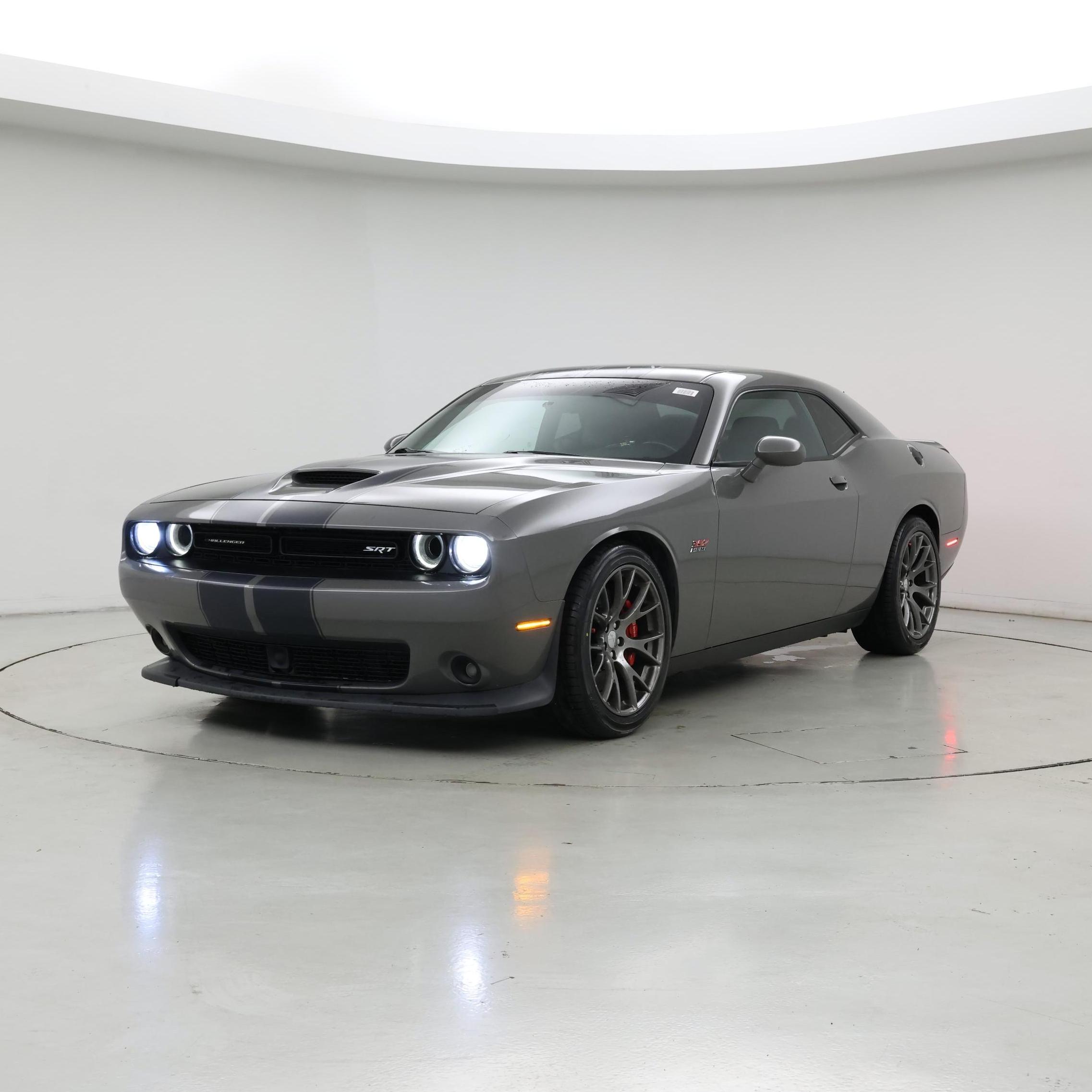 Thumbnail: 2017 Dodge Challenger - 4