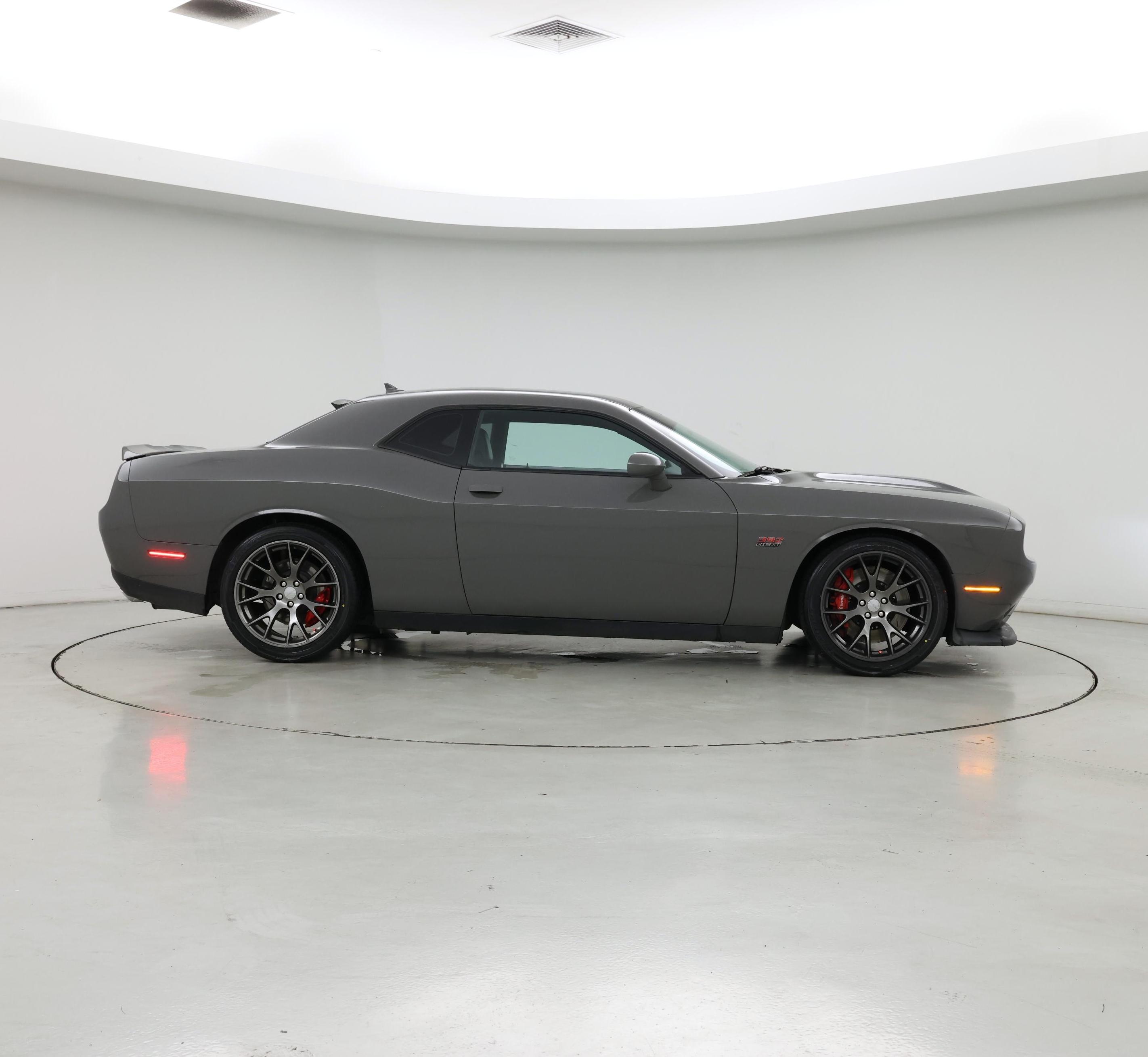 Thumbnail: 2017 Dodge Challenger - 7
