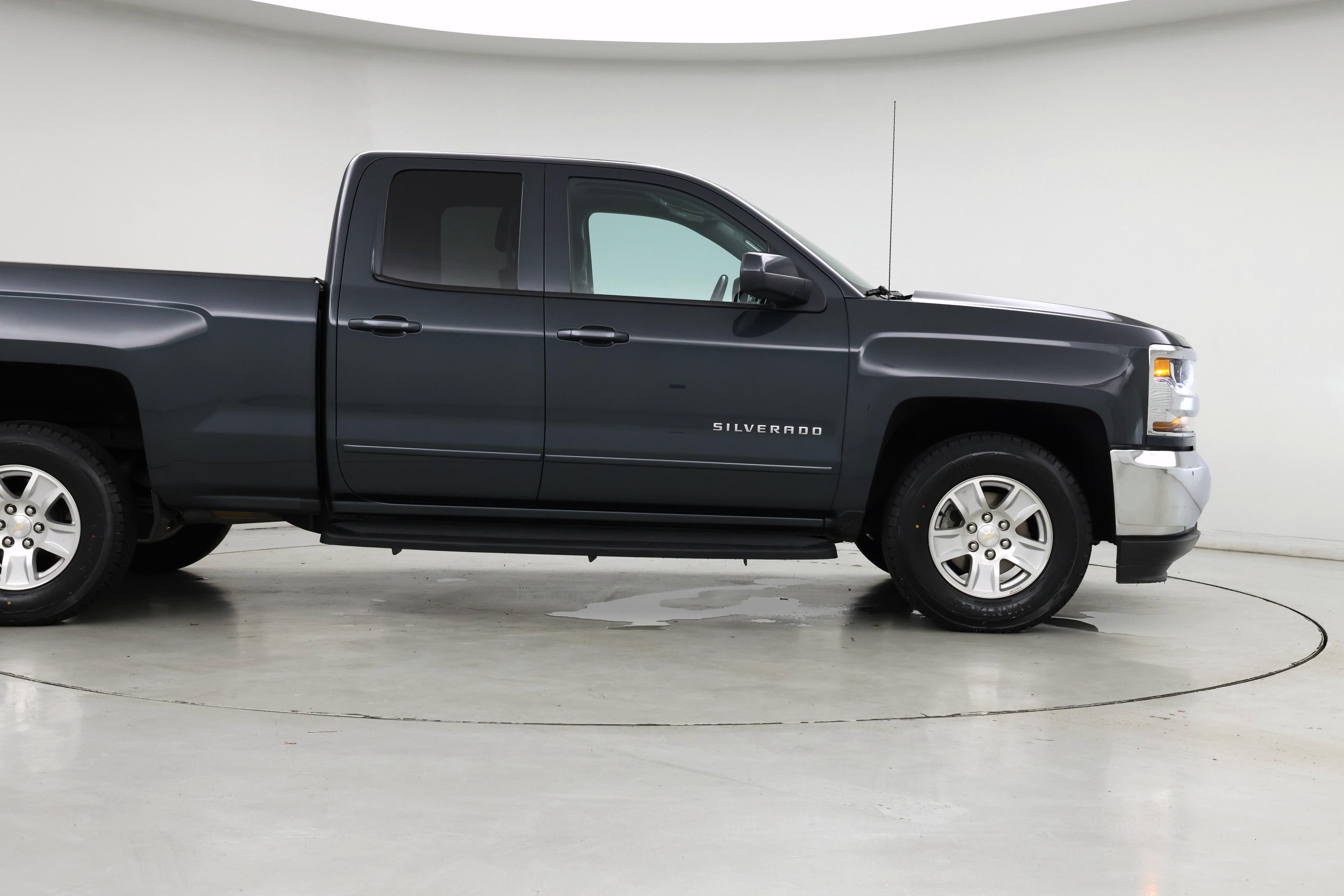 Thumbnail: 2019 Chevrolet Silverado 1500 - 7