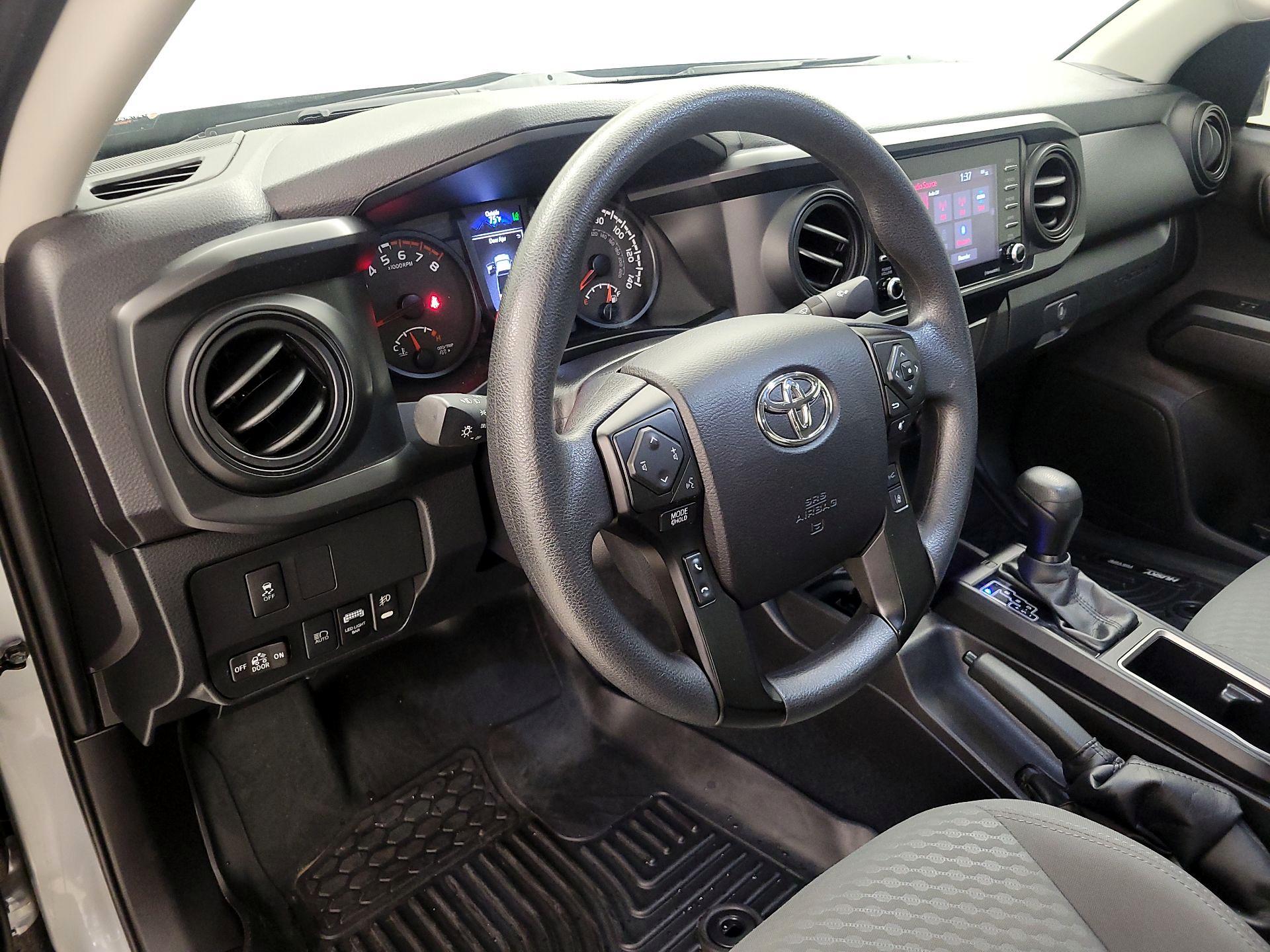 Thumbnail: 2022 Toyota Tacoma - 9