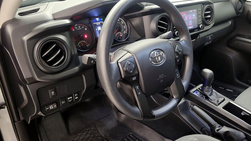 2022 Toyota Tacoma SR 9