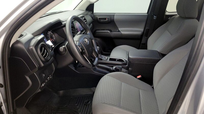 2022 Toyota Tacoma SR 11