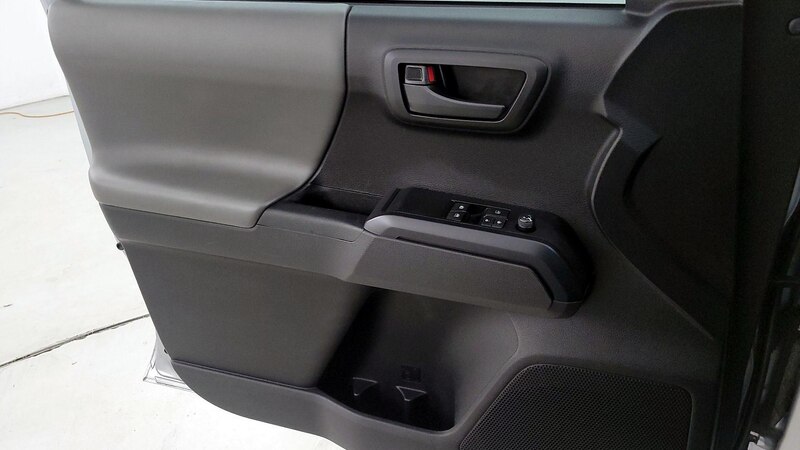 2022 Toyota Tacoma SR 12