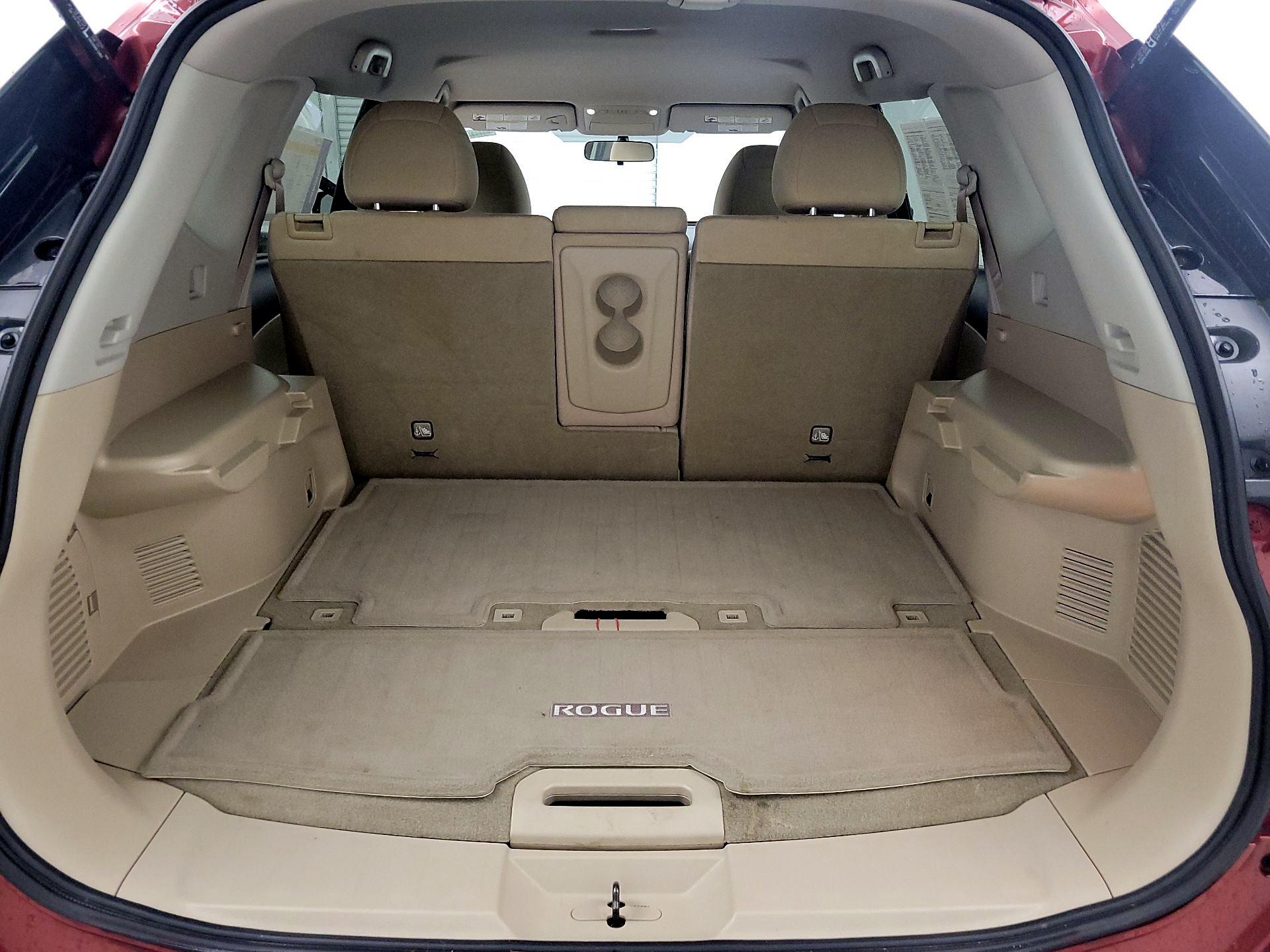 Thumbnail: 2015 Nissan Rogue - 20