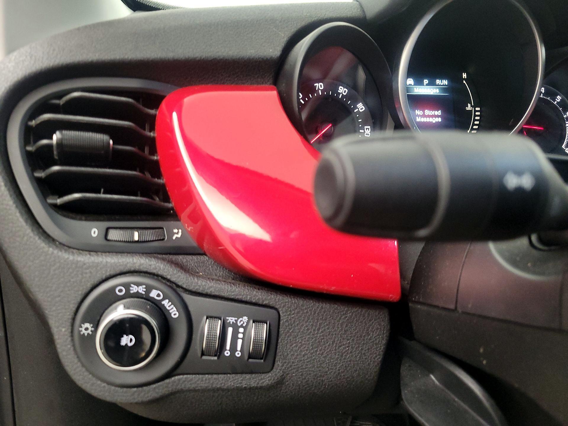 Thumbnail: 2016 Fiat 500X - 13
