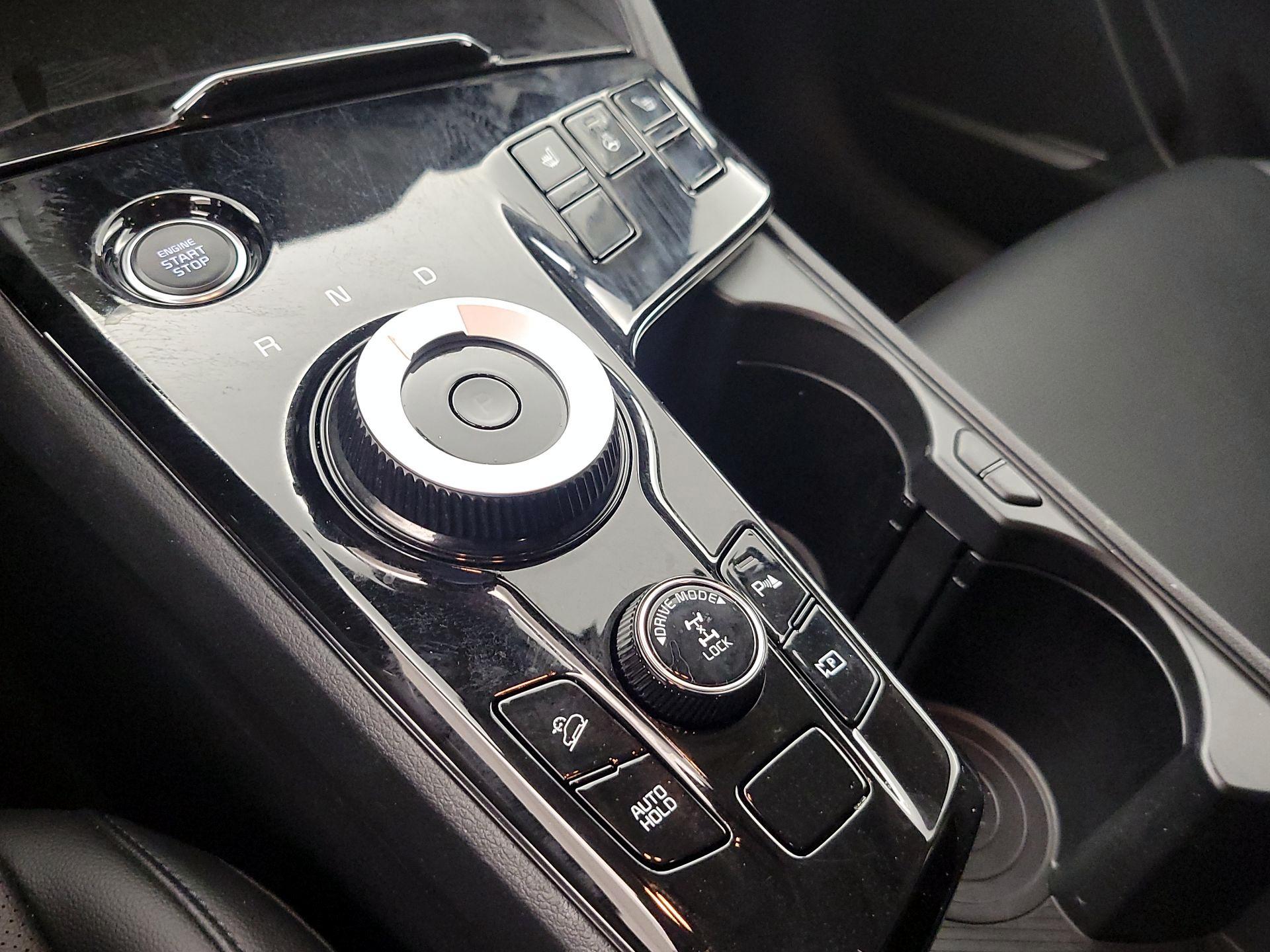 Thumbnail: 2023 Kia Sportage - 18