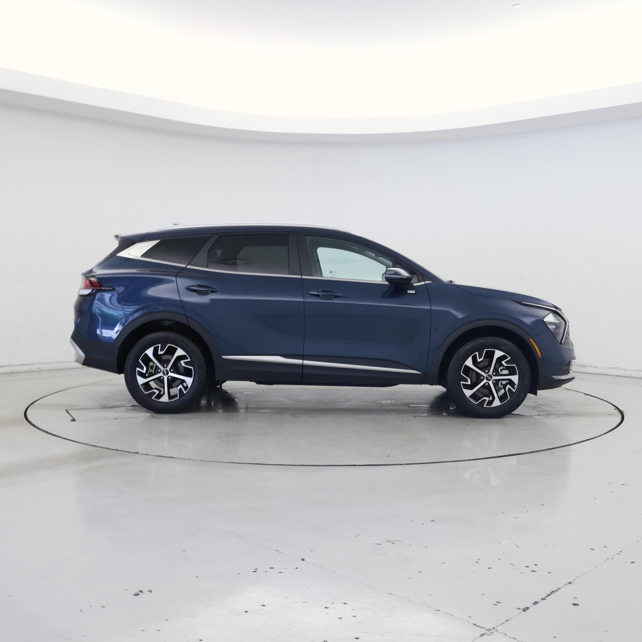 Thumbnail: 2023 Kia Sportage - 7