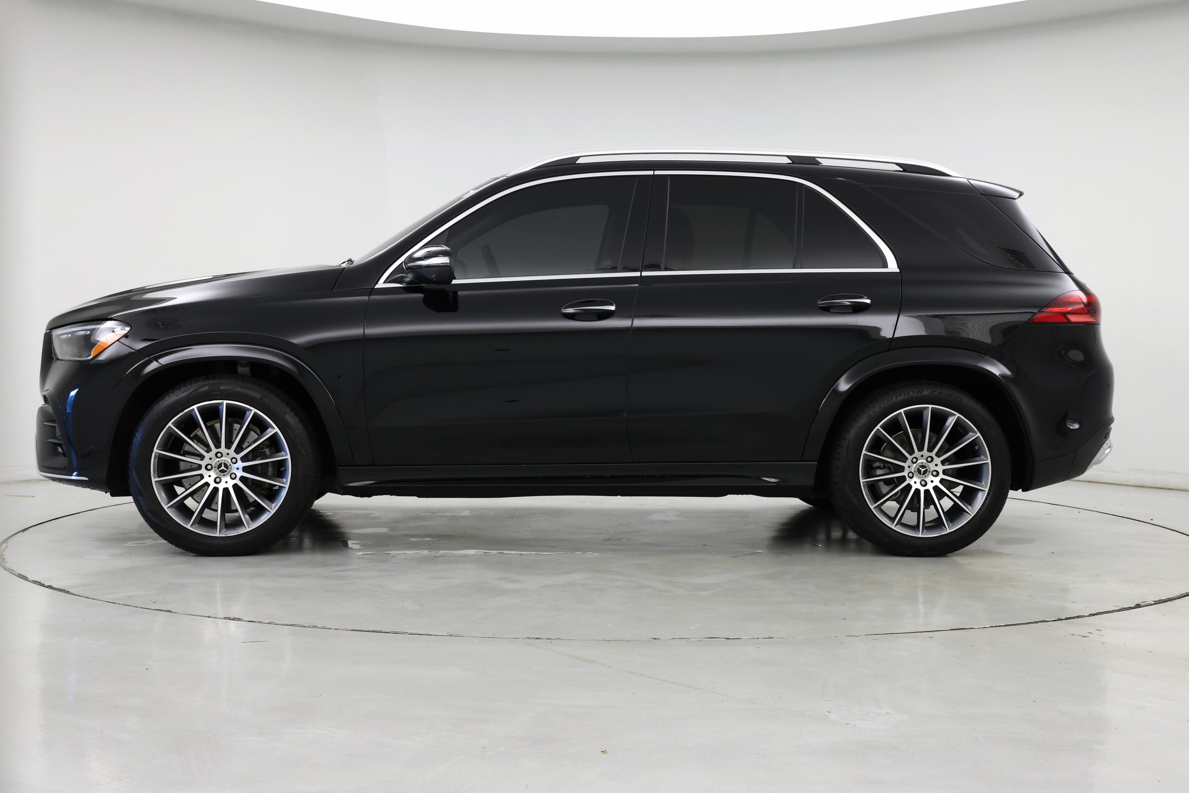 Thumbnail: 2024 Mercedes-Benz GLE - 3