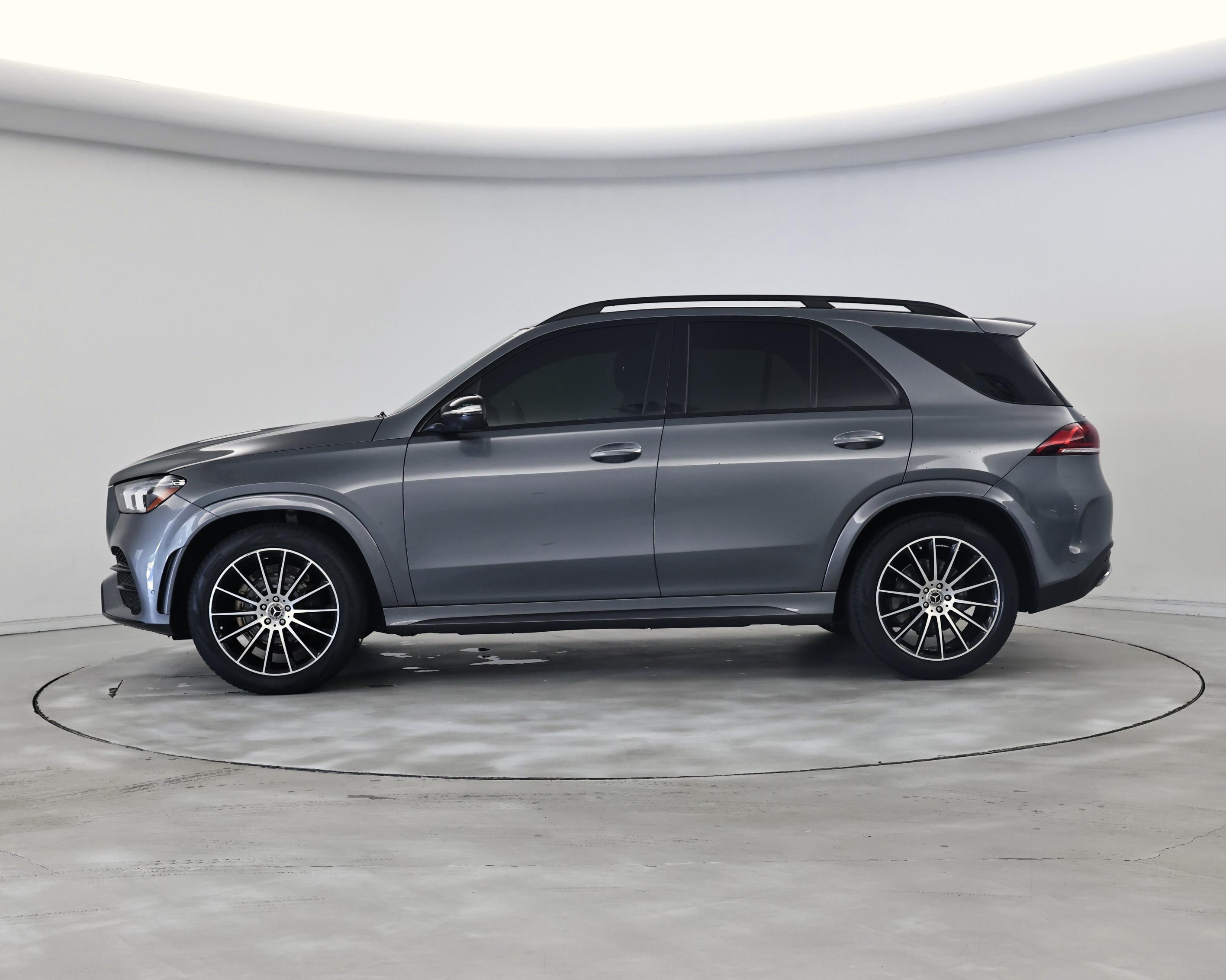 Thumbnail: 2020 Mercedes-Benz GLE - 3