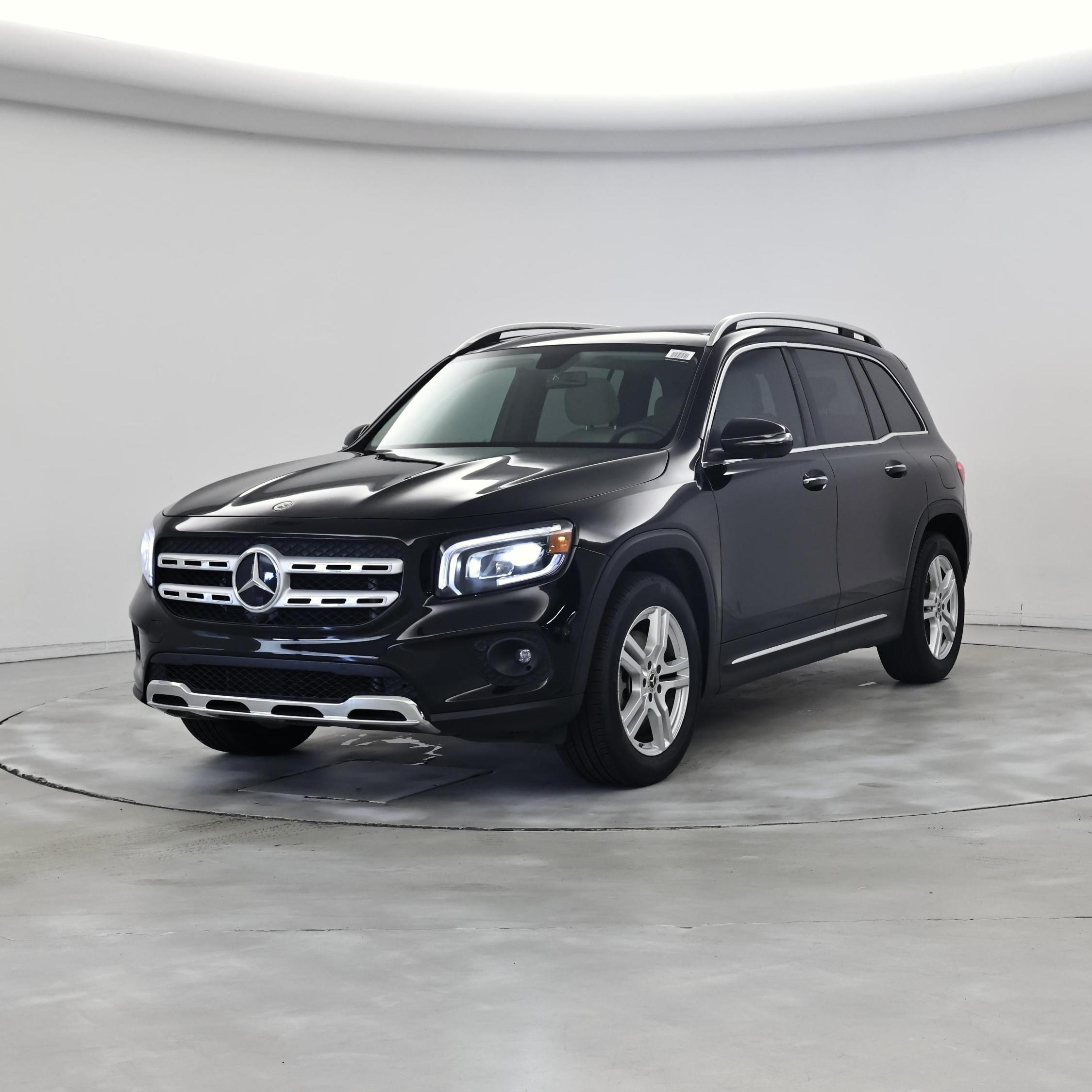Thumbnail: 2021 Mercedes-Benz GLB - 4