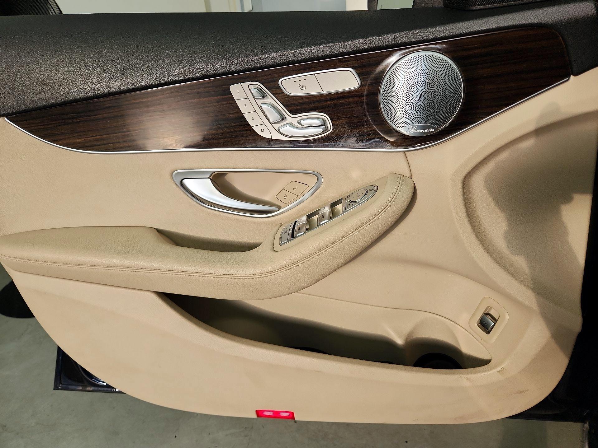 Thumbnail: 2021 Mercedes-Benz C-Class - 12