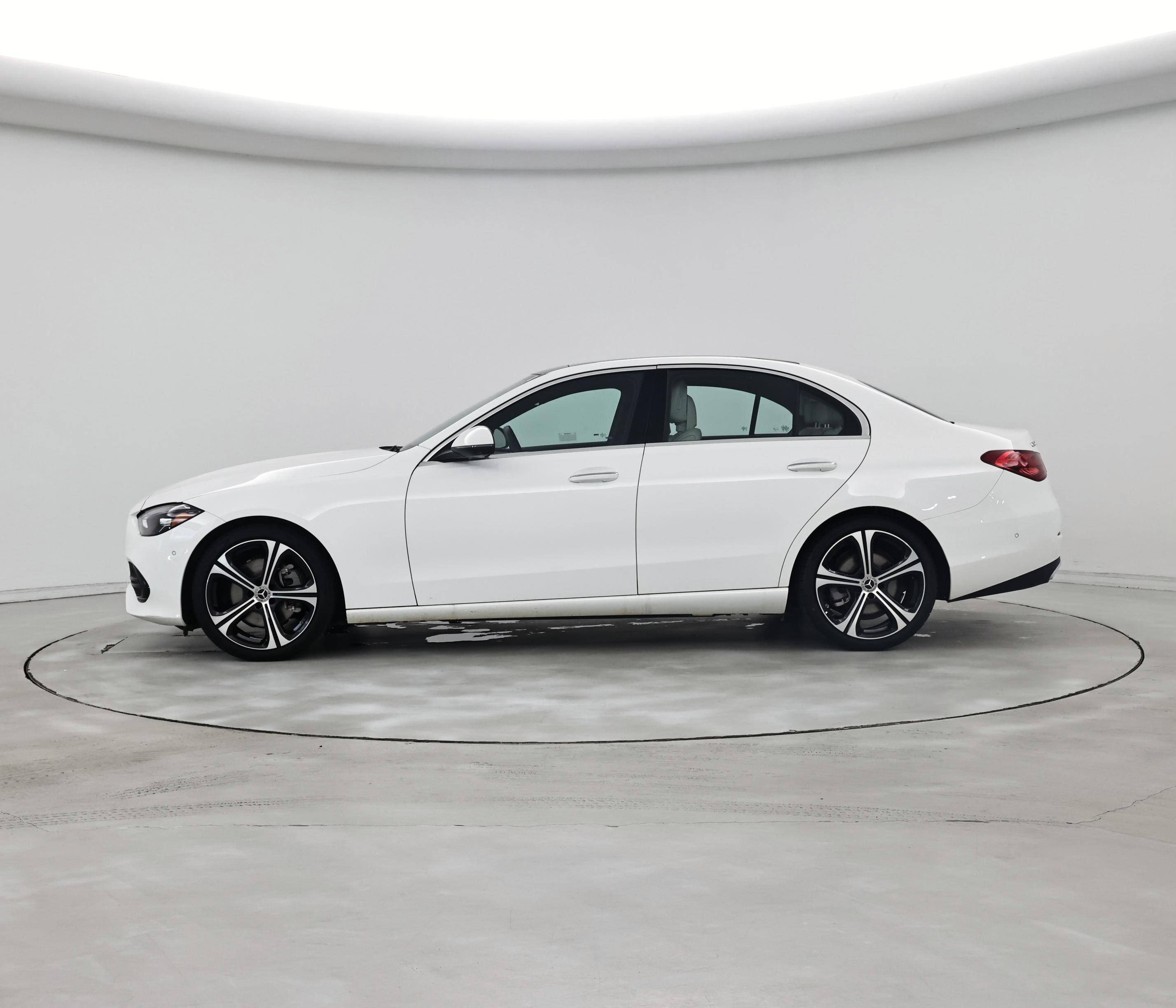Thumbnail: 2023 Mercedes-Benz C-Class - 3