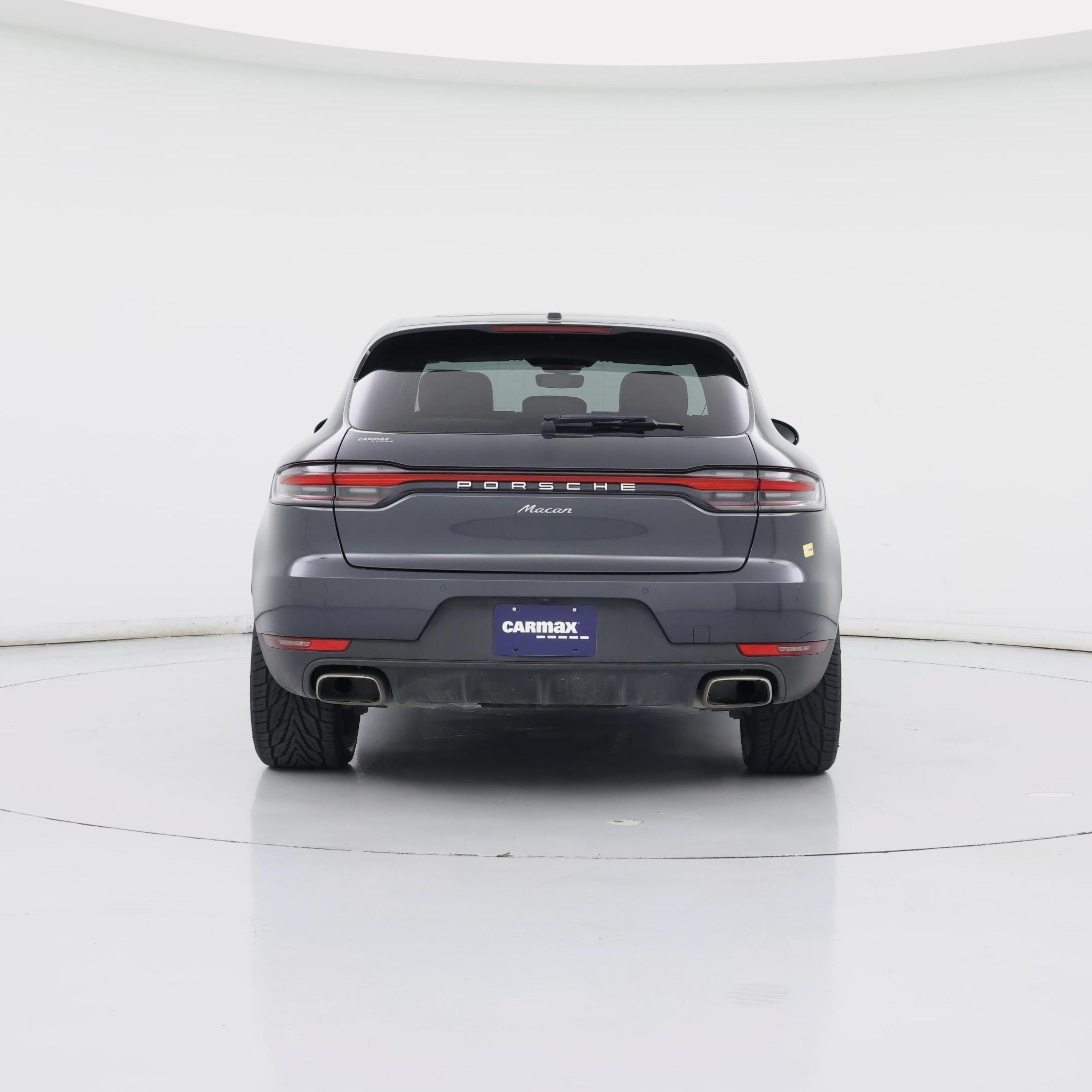 Thumbnail: 2021 Porsche Macan - 6