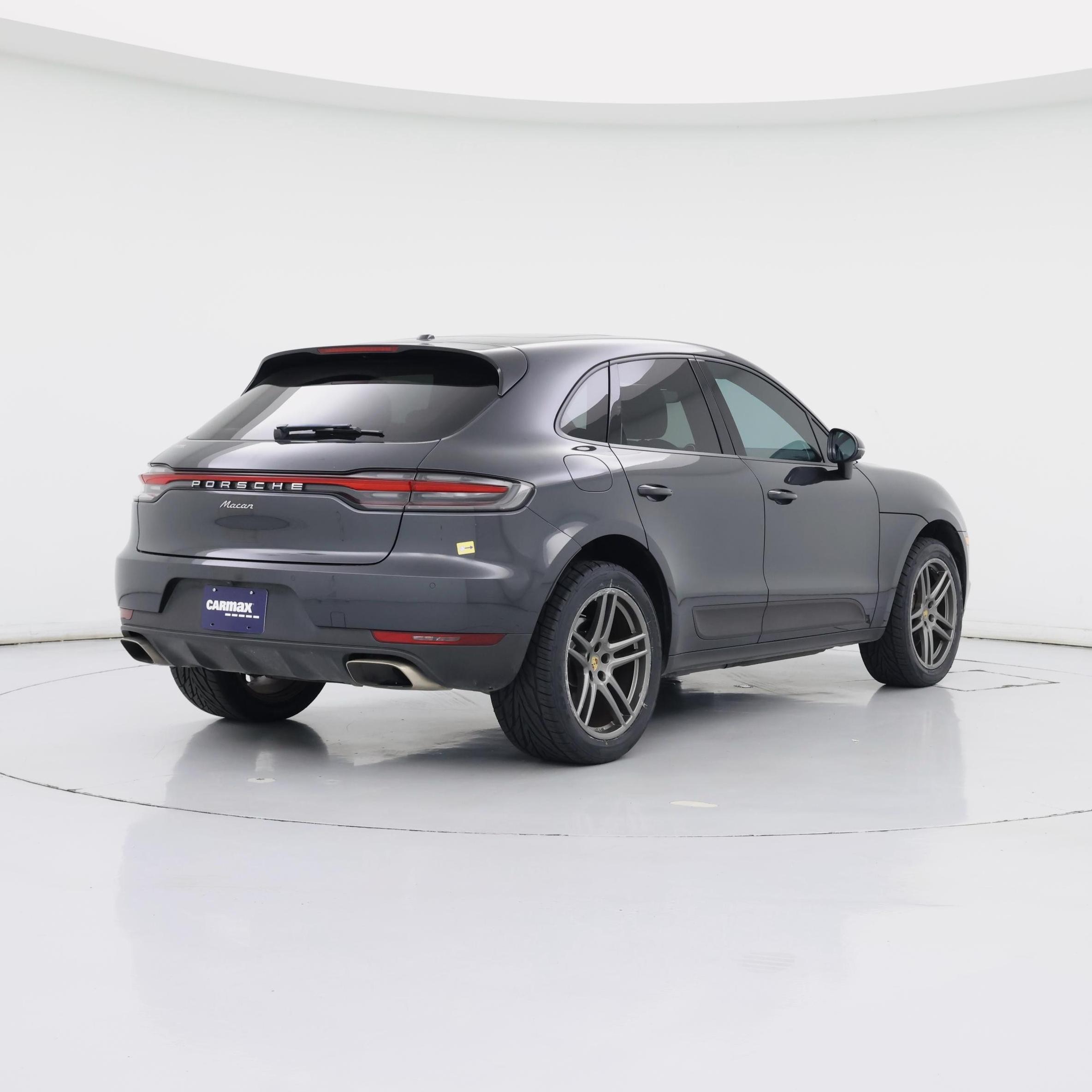 Thumbnail: 2021 Porsche Macan - 8